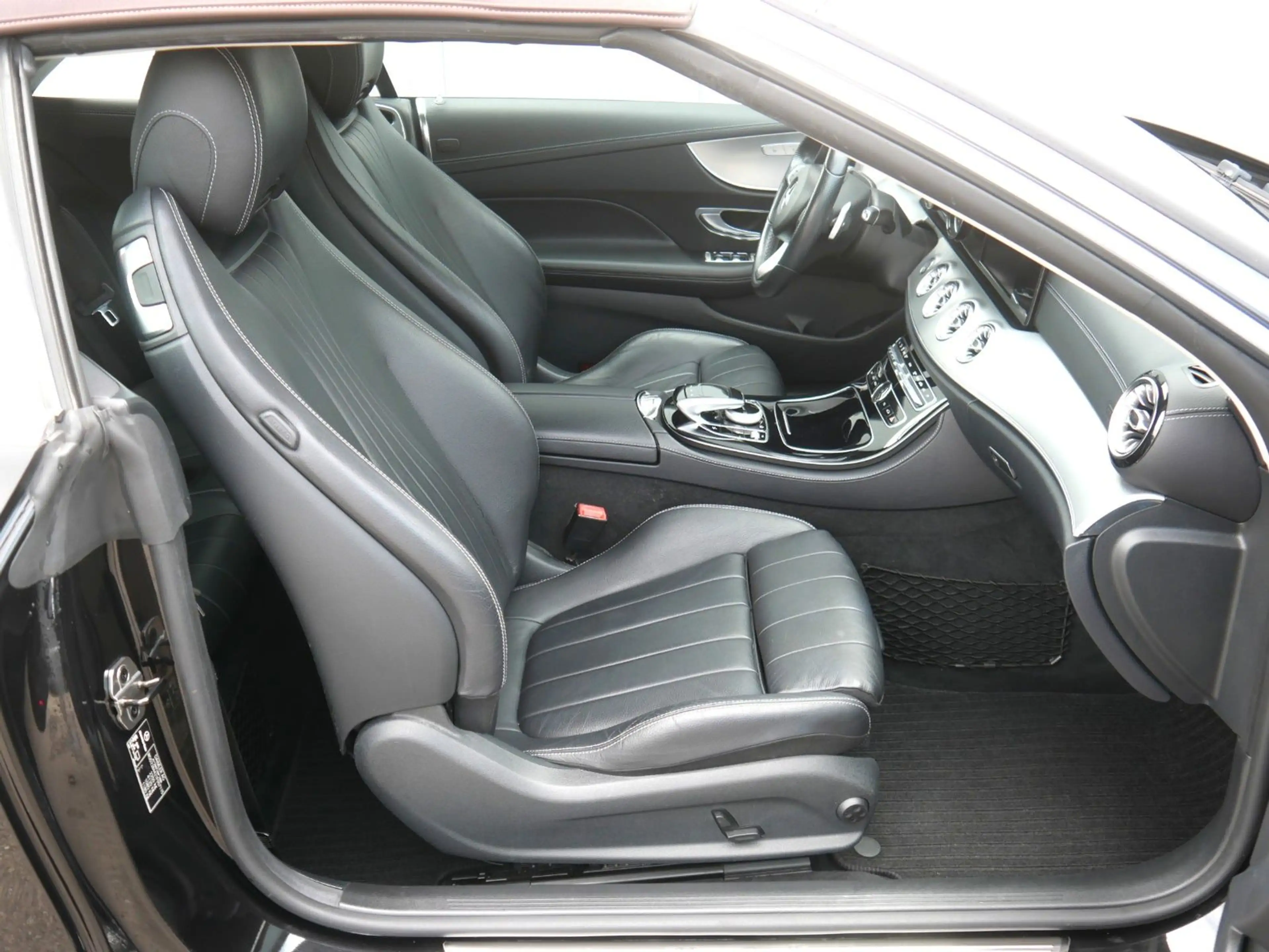 Mercedes-Benz E 200 Cabrio Avantgarde NAVI/LED/PDC/NIGHT — photo 11