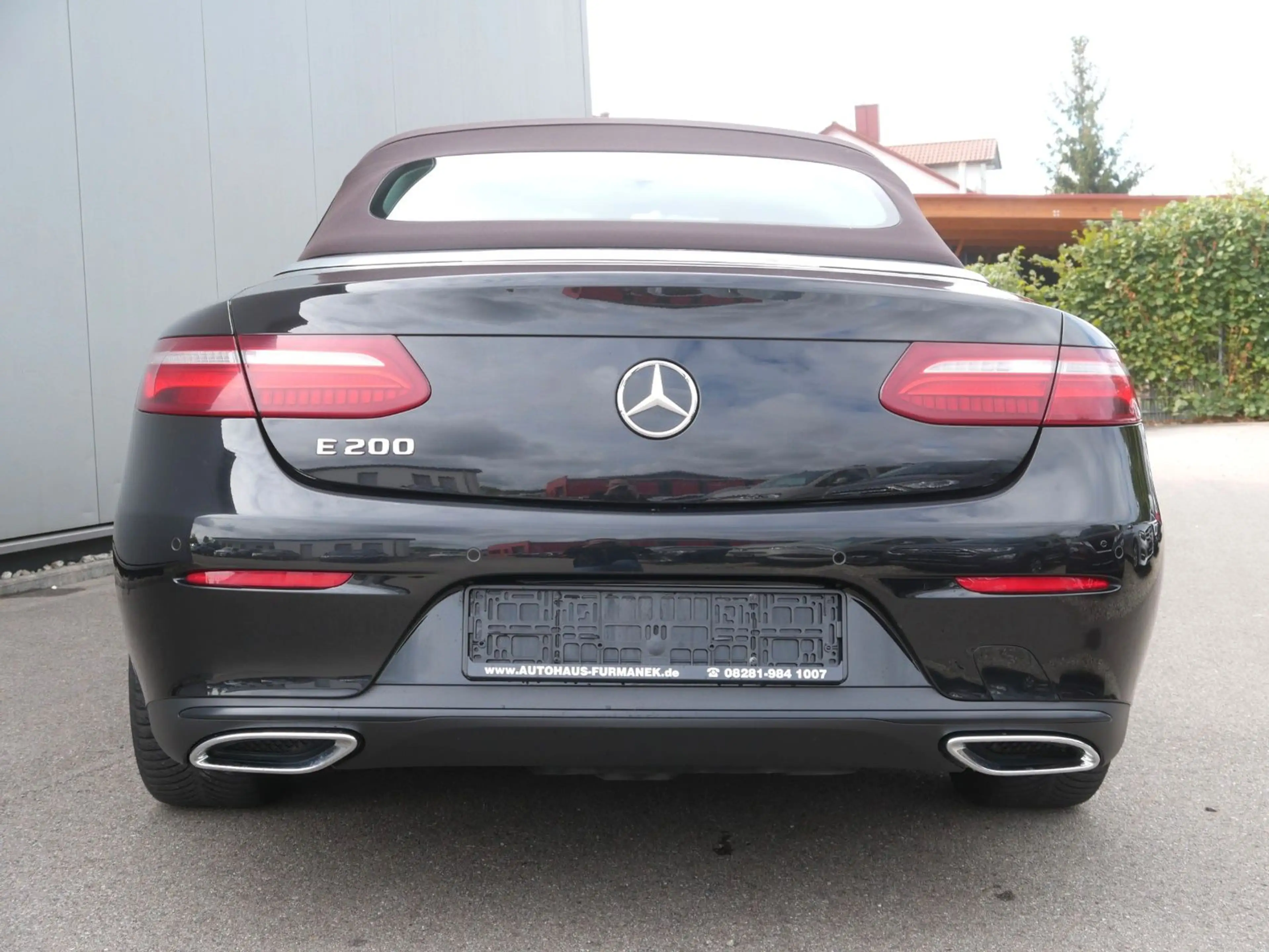 Mercedes-Benz E 200 Cabrio Avantgarde NAVI/LED/PDC/NIGHT — photo 3