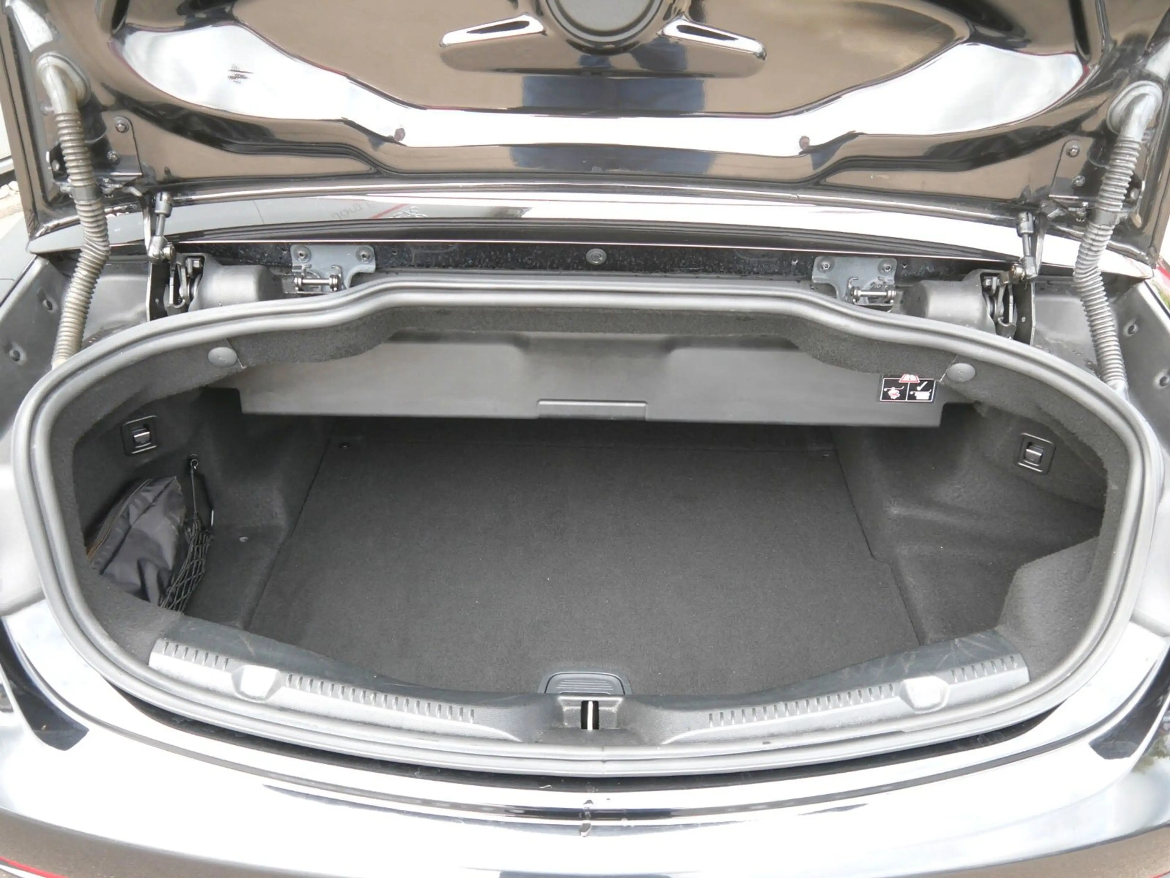 Mercedes-Benz E 200 Cabrio Avantgarde NAVI/LED/PDC/NIGHT — photo 10