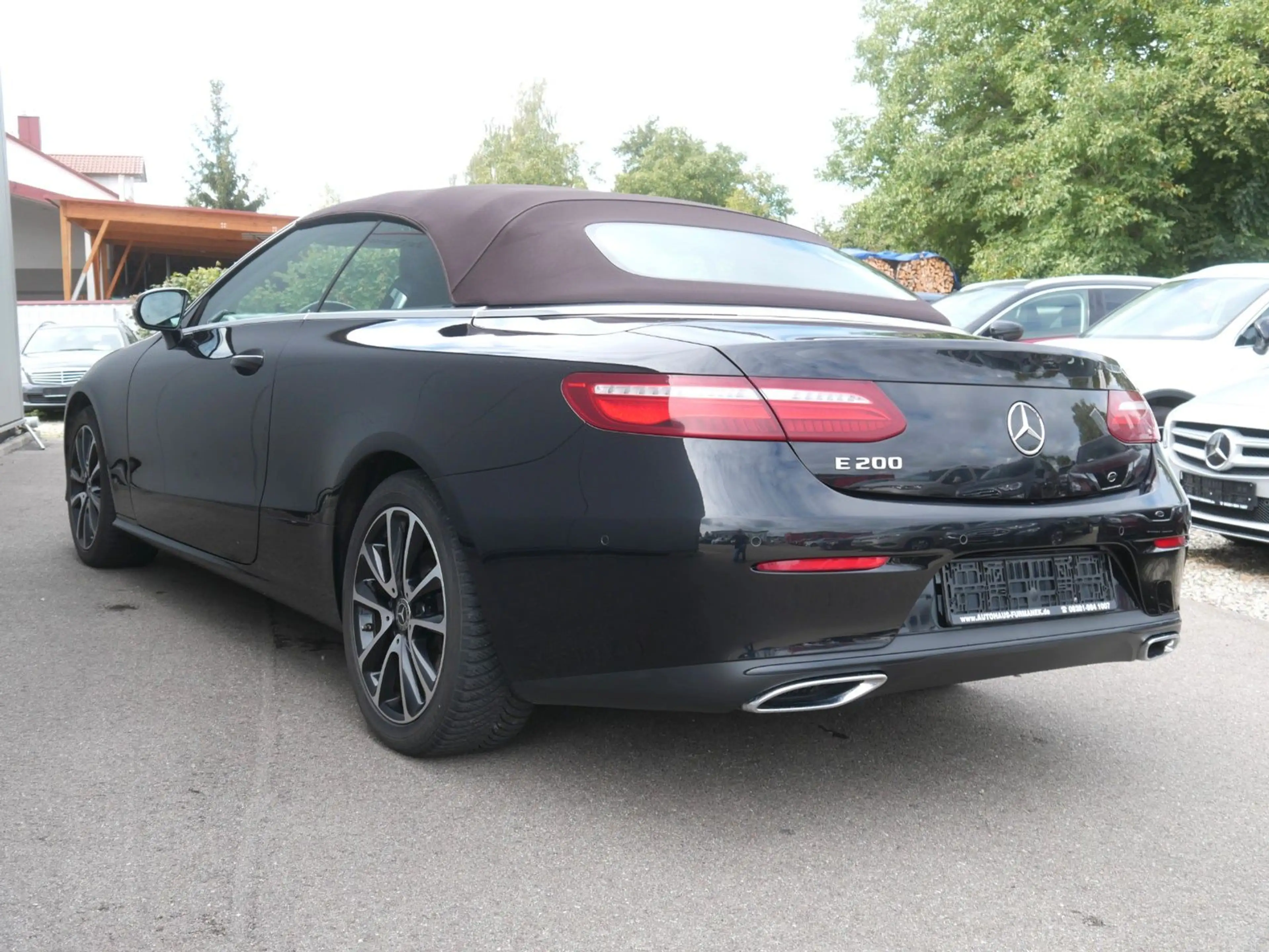 Mercedes-Benz E 200 Cabrio Avantgarde NAVI/LED/PDC/NIGHT — photo 2