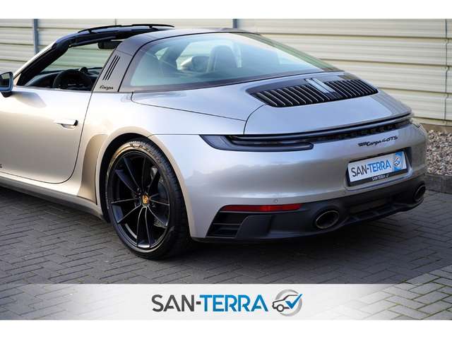 Imagine Porsche 992 TARGA 4 GTS LED*18-WEGE*KEYLESS*KAMERA*BOSE*TEMPOM