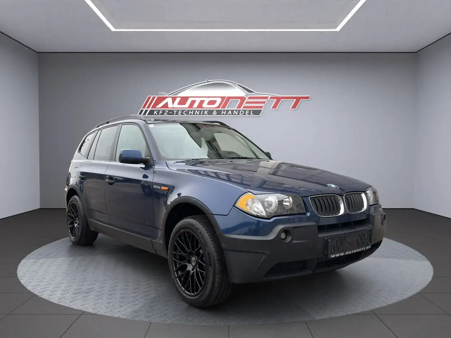 BMW X3 2.0d Blau - 1