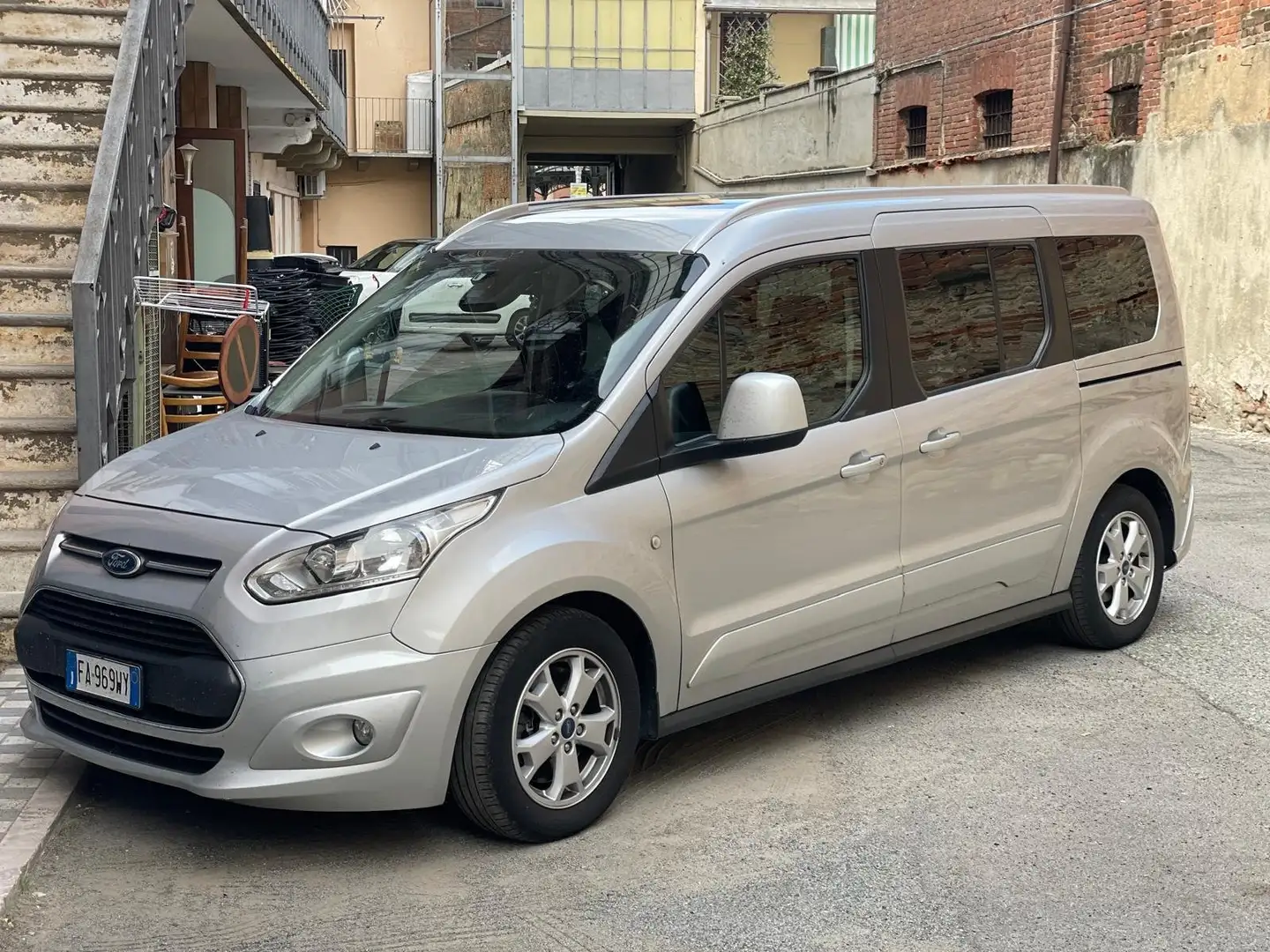 Ford Tourneo Connect 1.5 TDCi 120CV EURO 6 Argento - 1