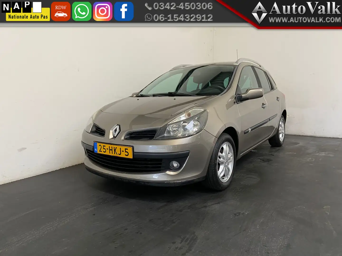 Renault Clio Estate 1.6-16V Dynamique APK 11-2026! Nieuwe APK!! Beige - 1