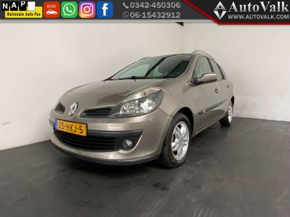 Renault Clio Estate 1.6-16V Dynamique