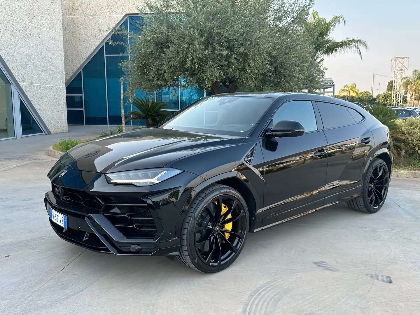 Lamborghini Urus 4.0 V8 auto possibilità noleggio no scoring Nero - 1