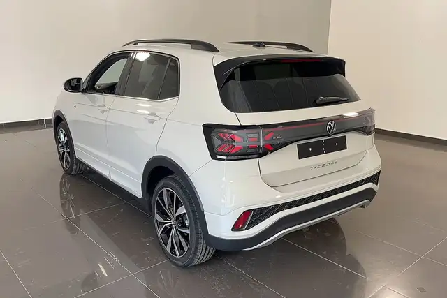 Volkswagen T-Cross view 2