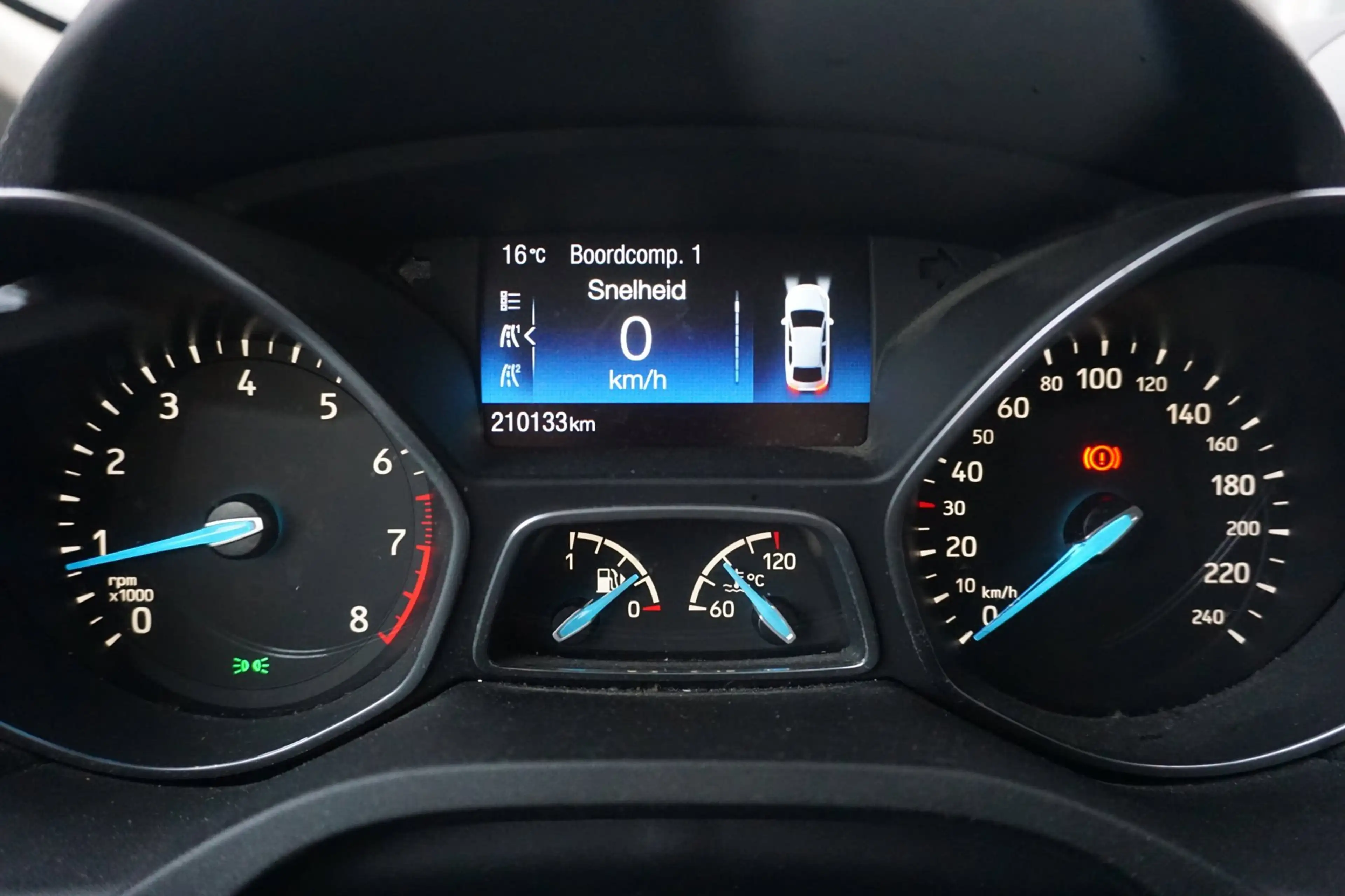 Ford Grand C-Max 1.0 Titanium 7p. *tik in de motor* — photo 20