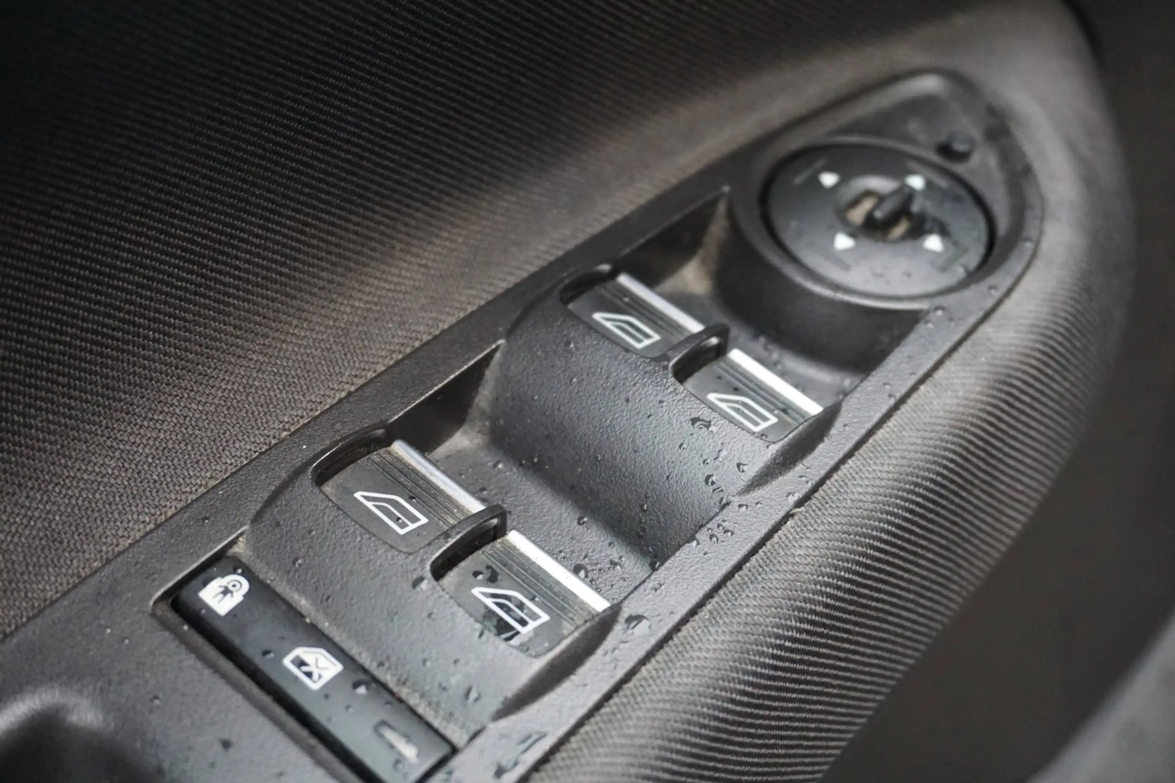 Ford Grand C-Max 1.0 Titanium 7p. *tik in de motor* — photo 7