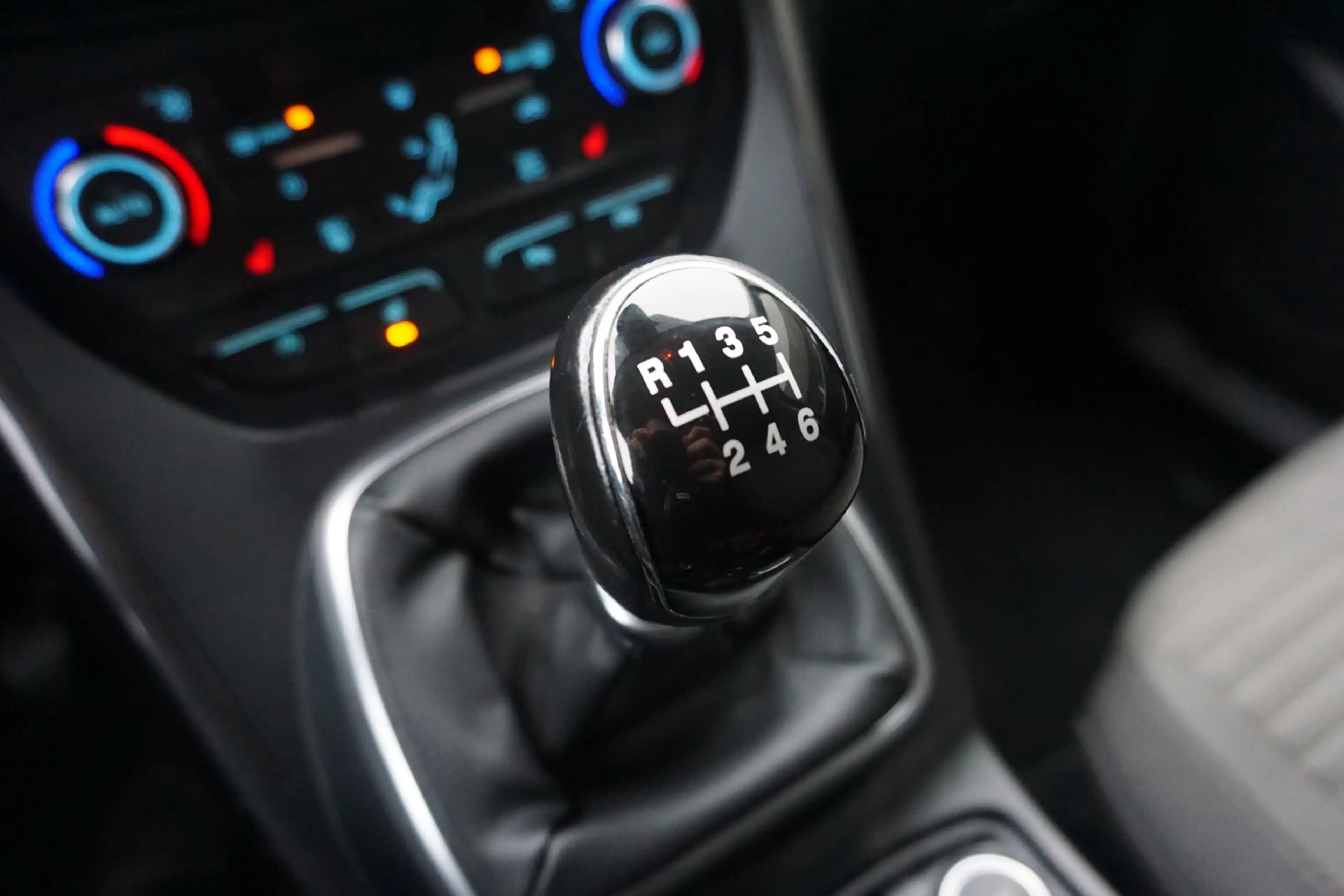 Ford Grand C-Max 1.0 Titanium 7p. *tik in de motor* — photo 18