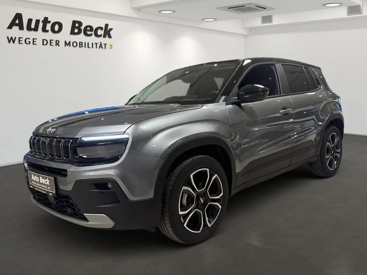Jeep Avenger 1.2 Summit Grau - 1