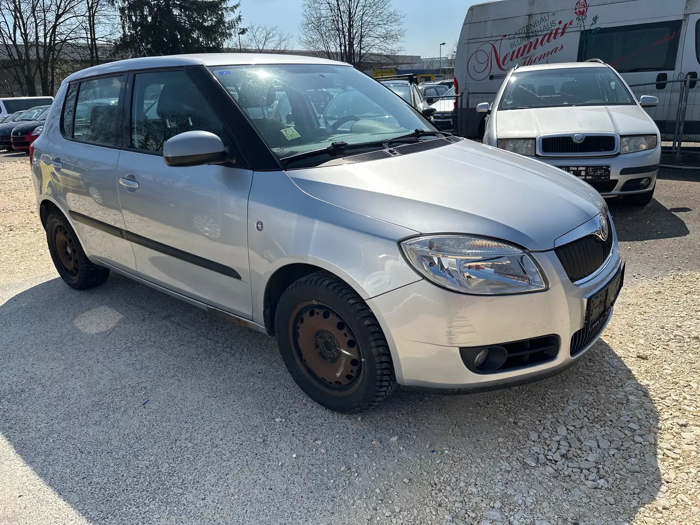 Skoda Fabia 1.2 HTP Combi Silber - 2