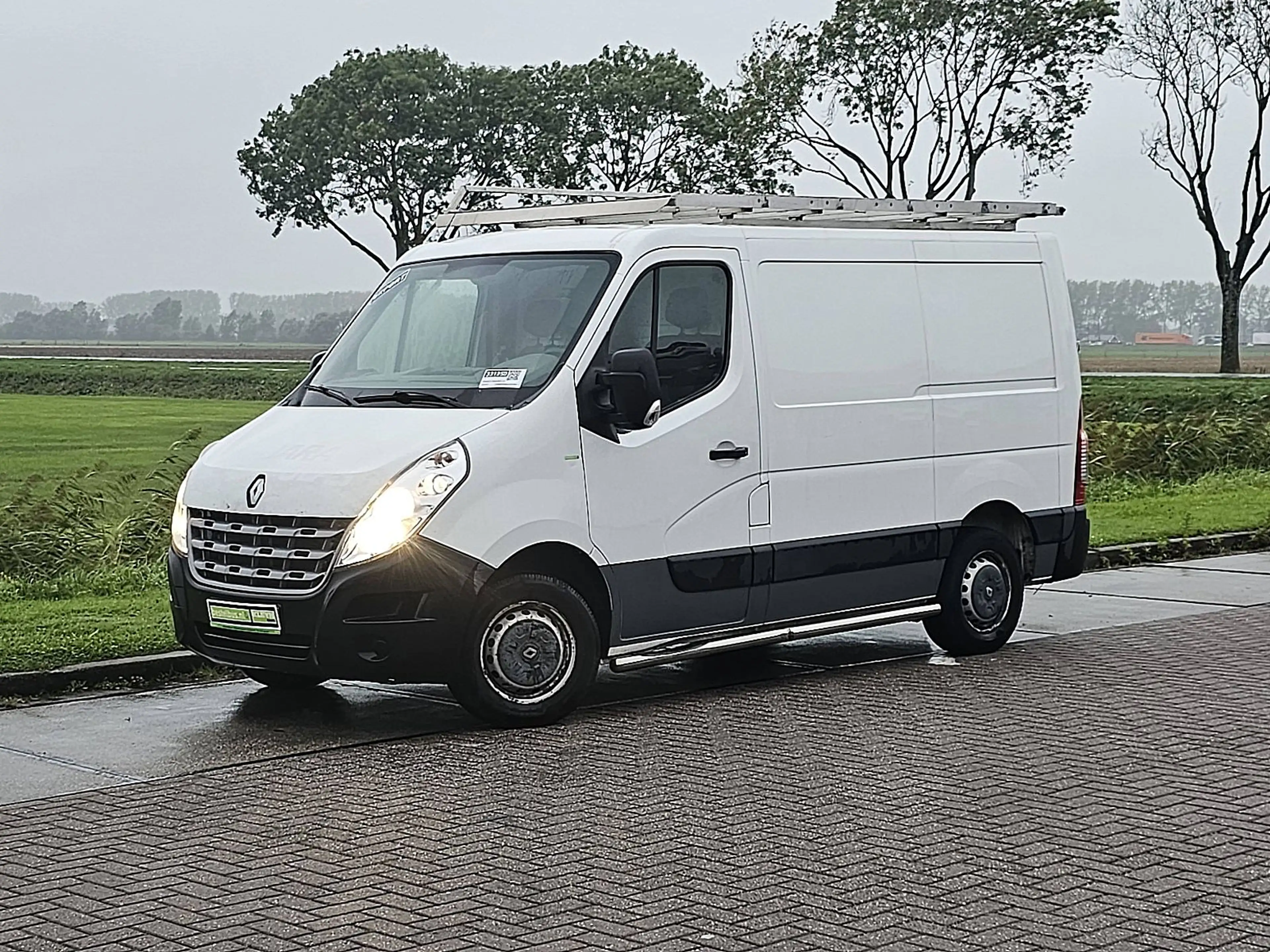 Renault Master 2.3 — photo 2
