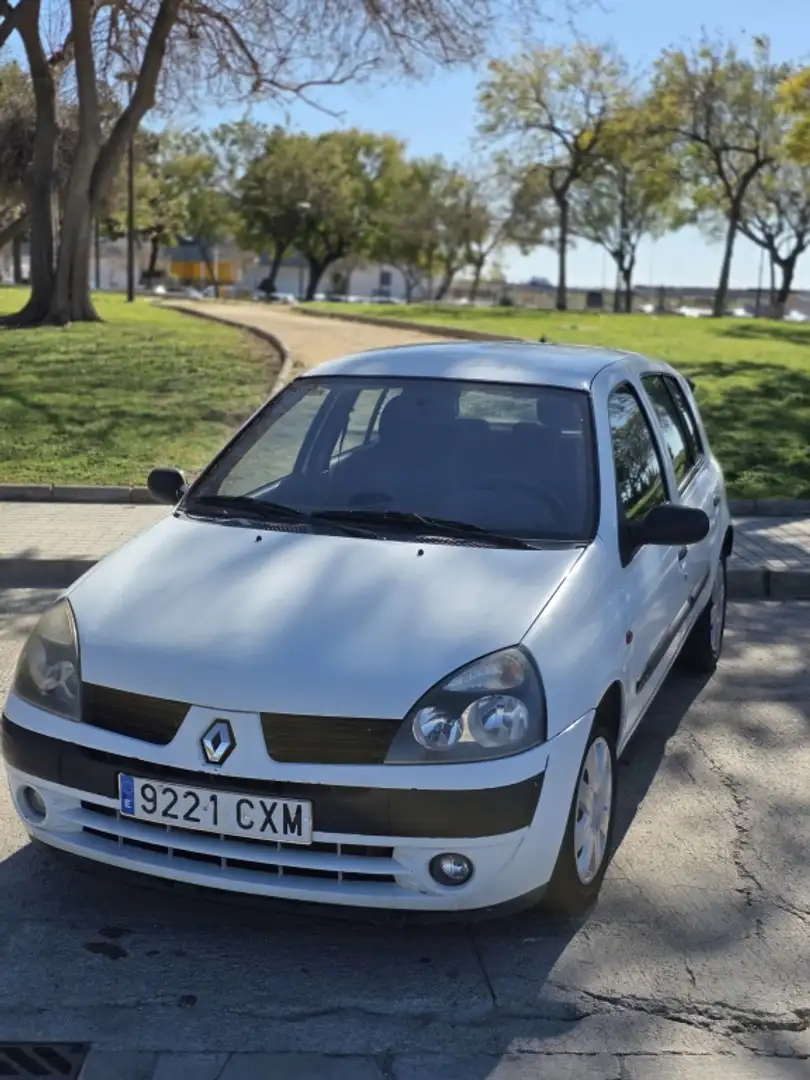 Renault Clio 1.5dCi Authentique Weiß - 1