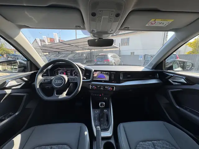 Audi A1 view 10