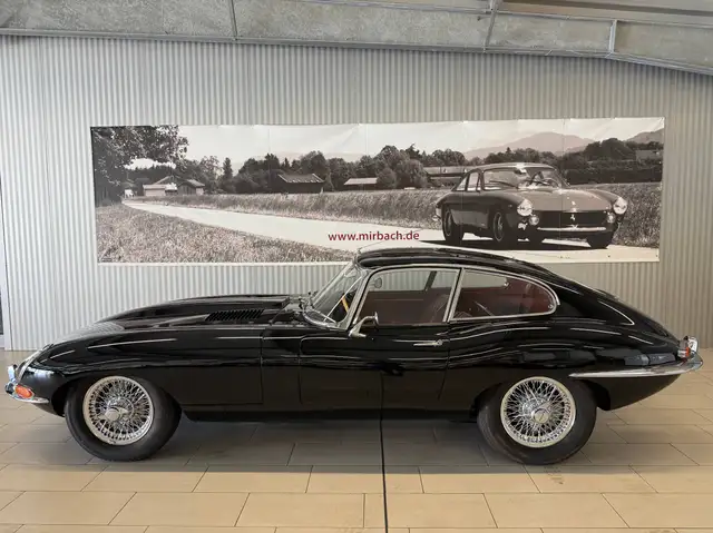 Jaguar E-Type E-Type SI Coupe 4.2