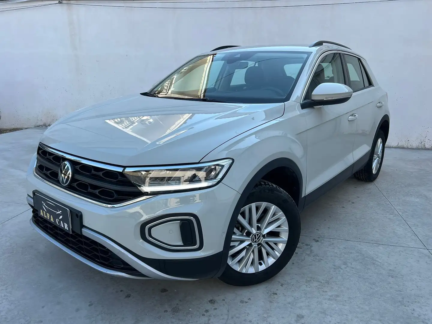 Volkswagen T-Roc T-Roc 1.0 tsi Style 110cv 2022 PROMO!!!! Beige - 1