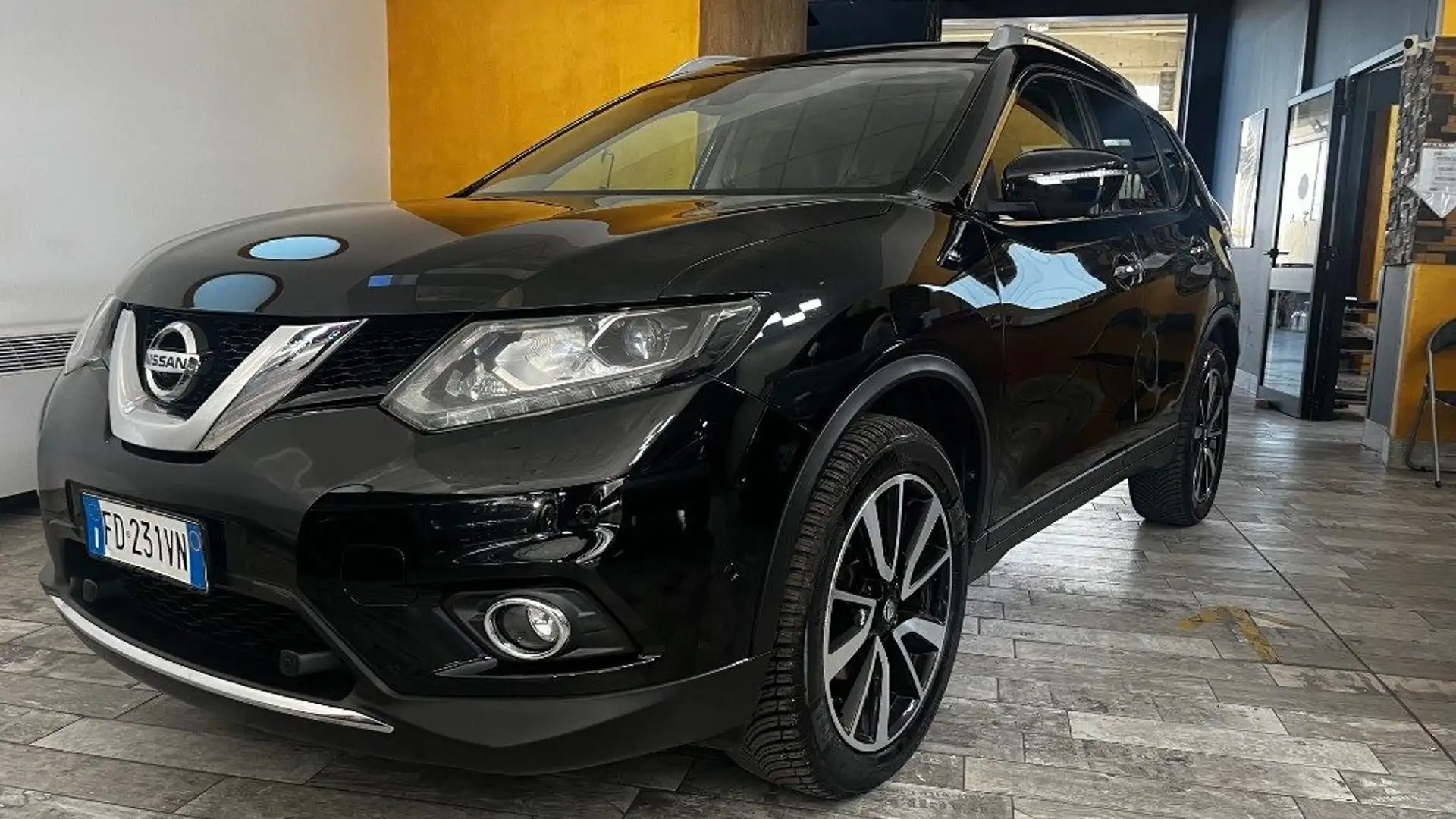 Nissan X-Trail 1.6 dCi 2WD Visia Nero - 1