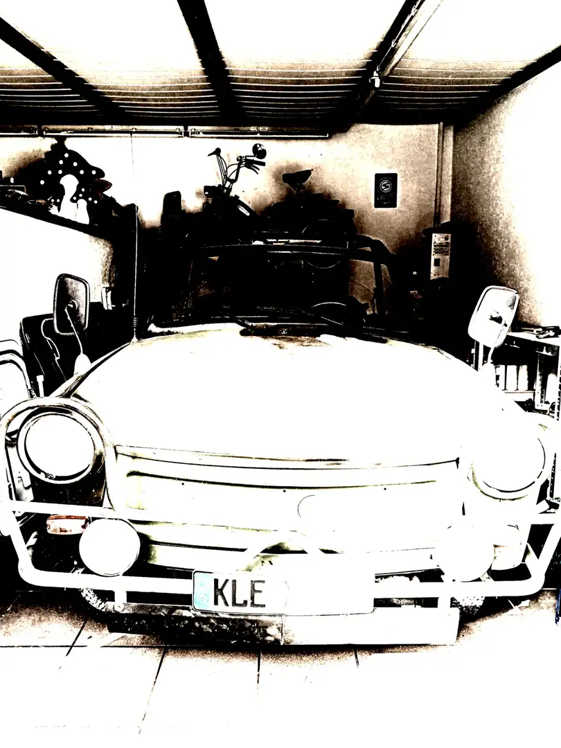 Trabant 1.1 H Kennzeichen Frühjahr 2026 Kübel Einzelstück TÜV neu Offiziersfahrzeug Grün - 1