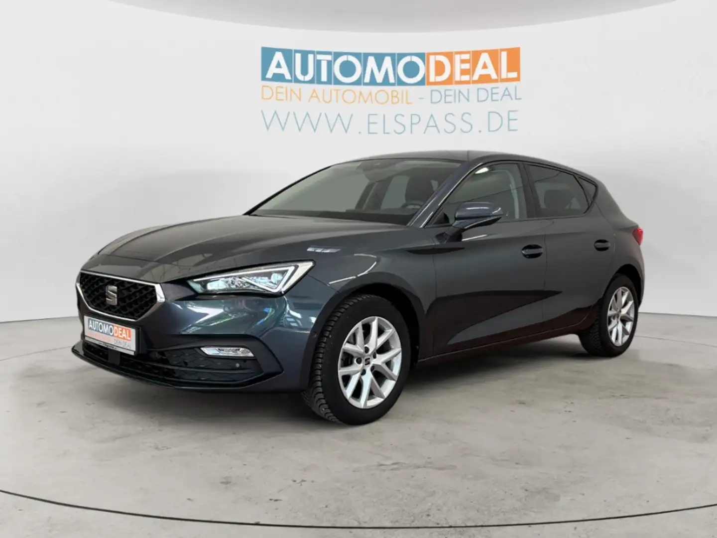 SEAT Leon Style ALLWETTER NAV LED DIG-DISPLAY KAMERA ACC SIT Grau - 2