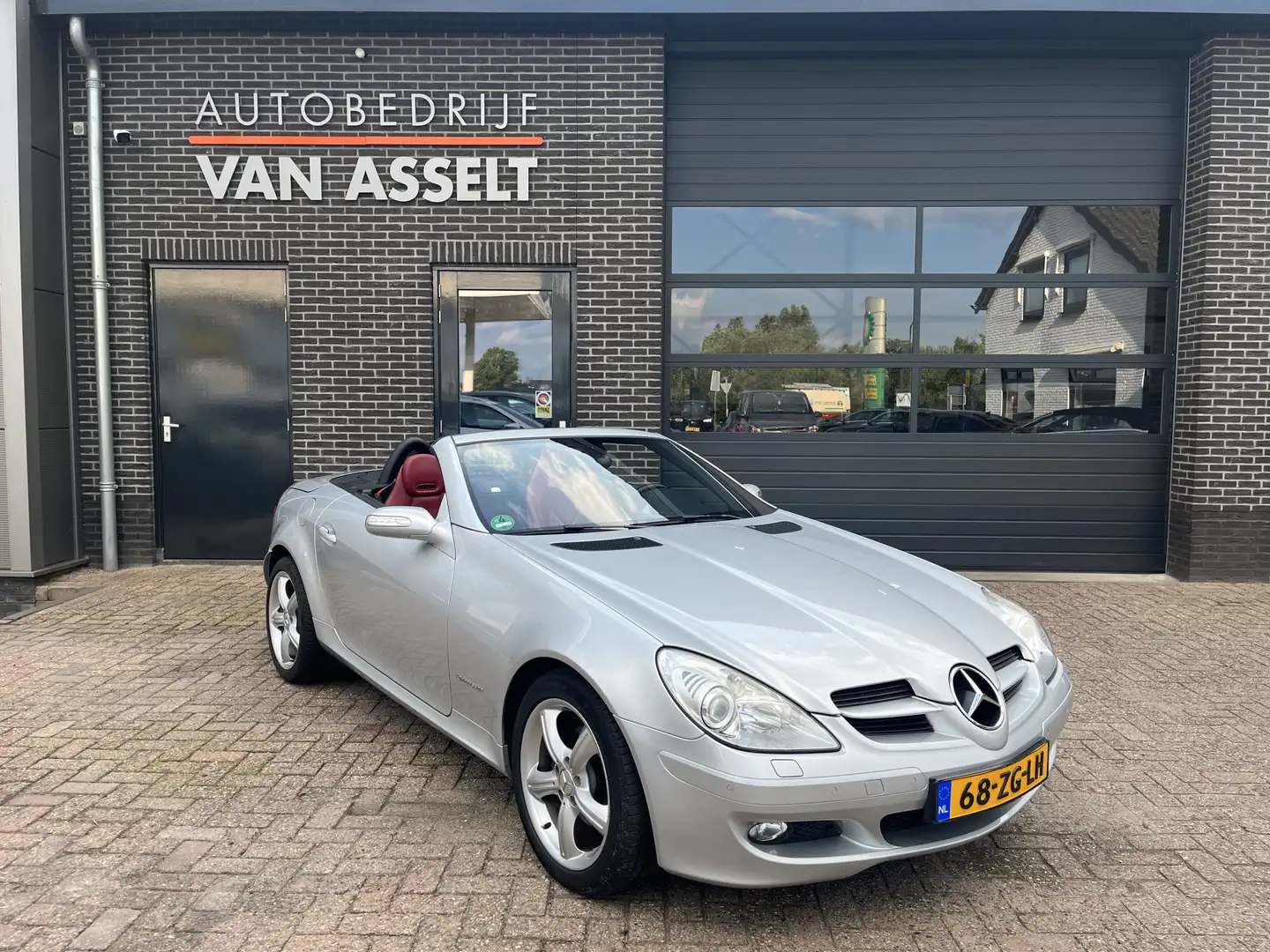 Mercedes-Benz SLK 200 K. Leer , Navi , Cruise Grijs - 1