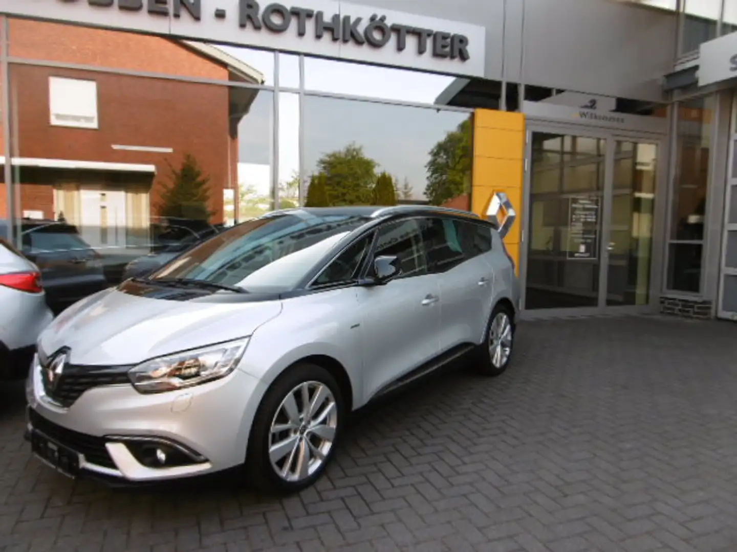 Renault Grand Scenic TCe 115 GPF LIMITED - 1