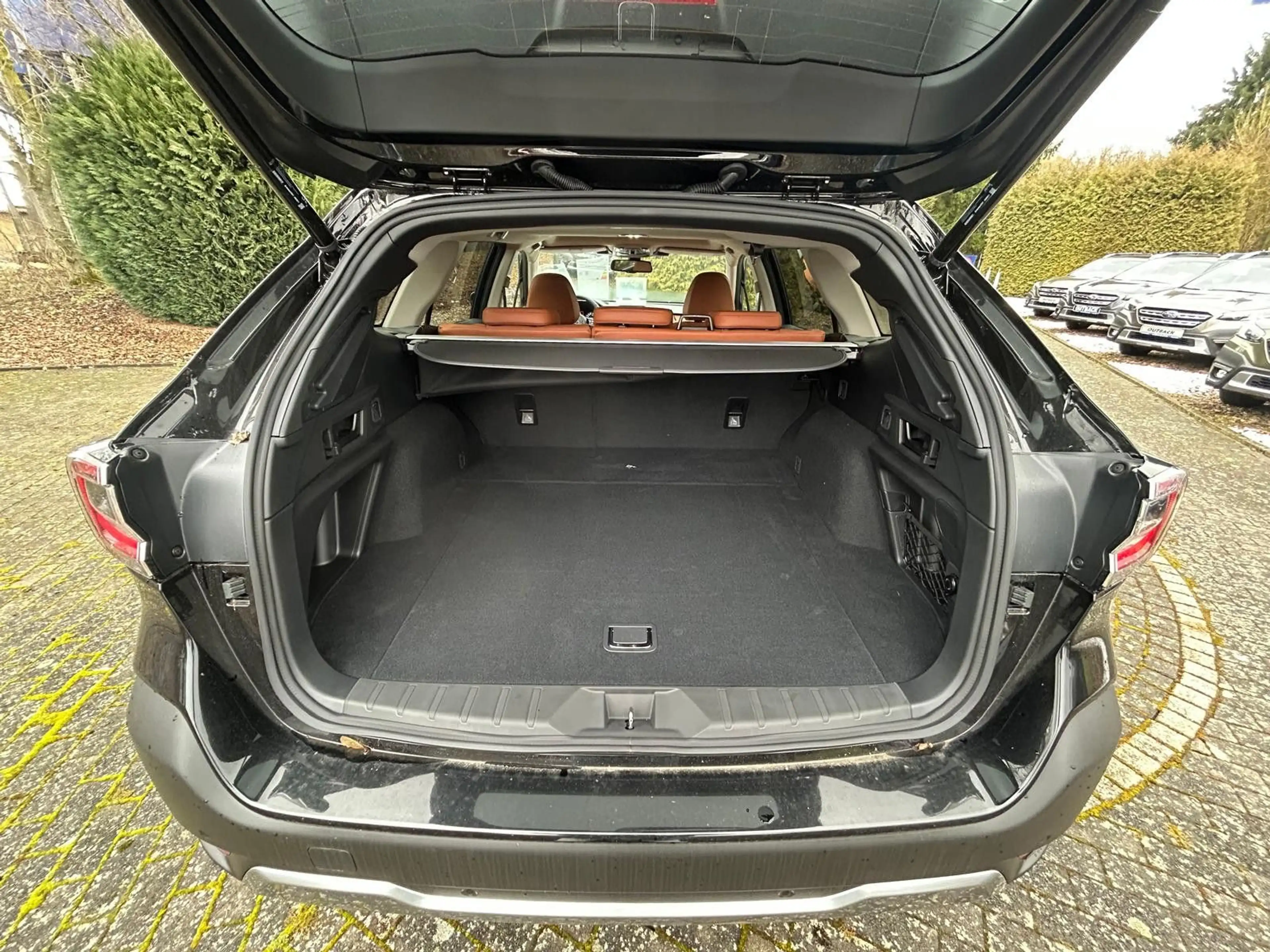 Subaru OUTBACK 2.5i Platinum Lineartronic Modell 2025 — photo 12