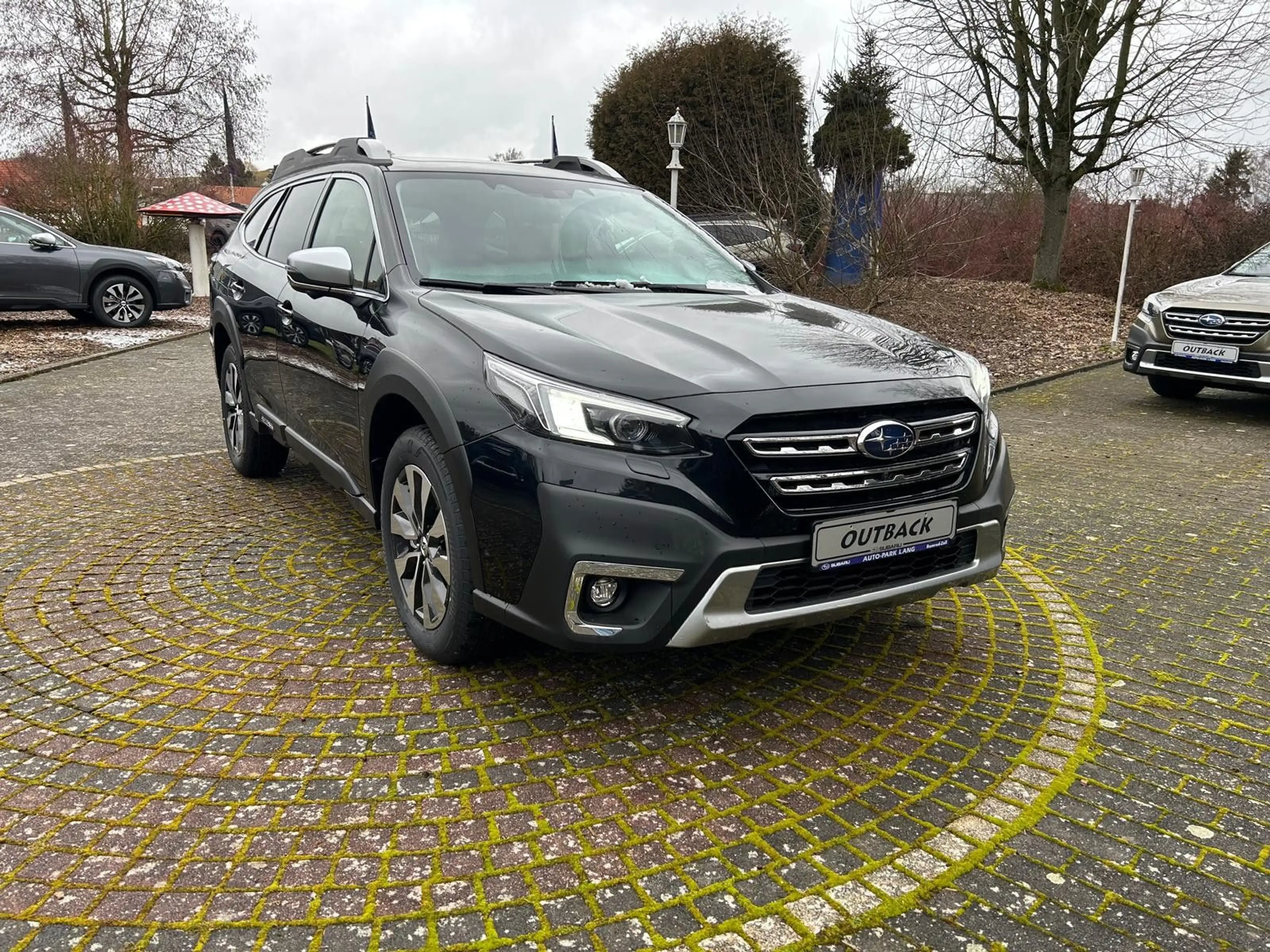 Subaru OUTBACK 2.5i Platinum Lineartronic Modell 2025 — photo 7