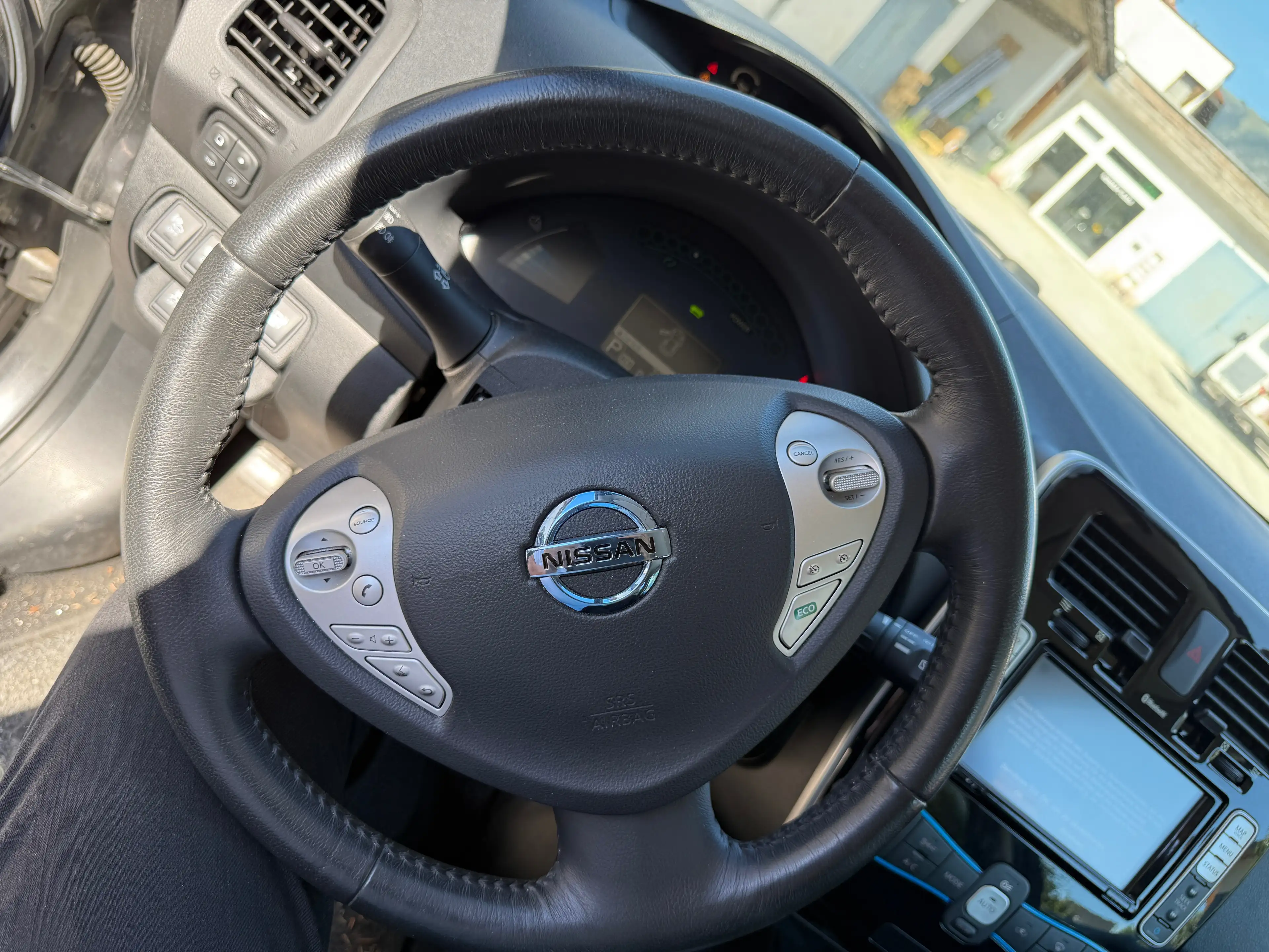 Nissan Leaf Leaf 30 kWh (mit Batterie) Visia — photo 7