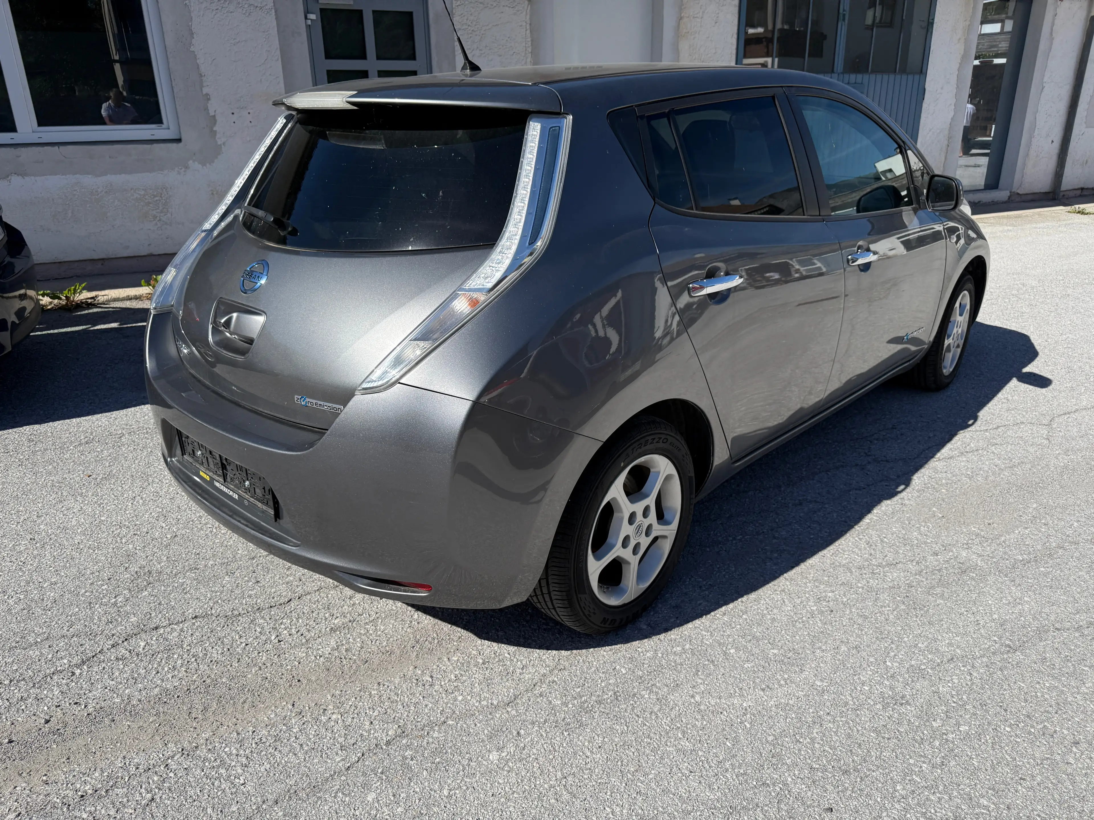 Nissan Leaf Leaf 30 kWh (mit Batterie) Visia — photo 3