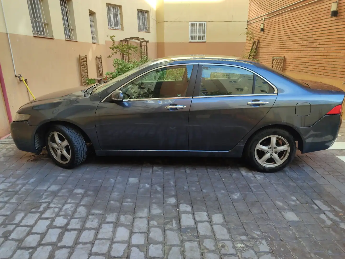Honda Accord 2.2i-CTDi Sport - 1