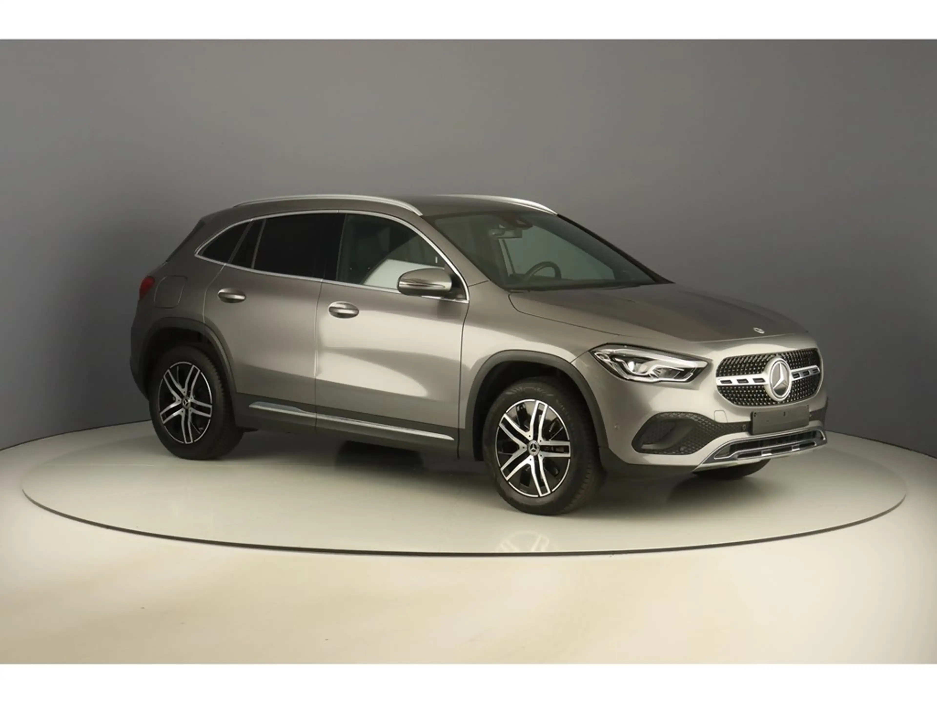 Mercedes-Benz GLA 250 e 218pk Luxury Pack Business — photo 7