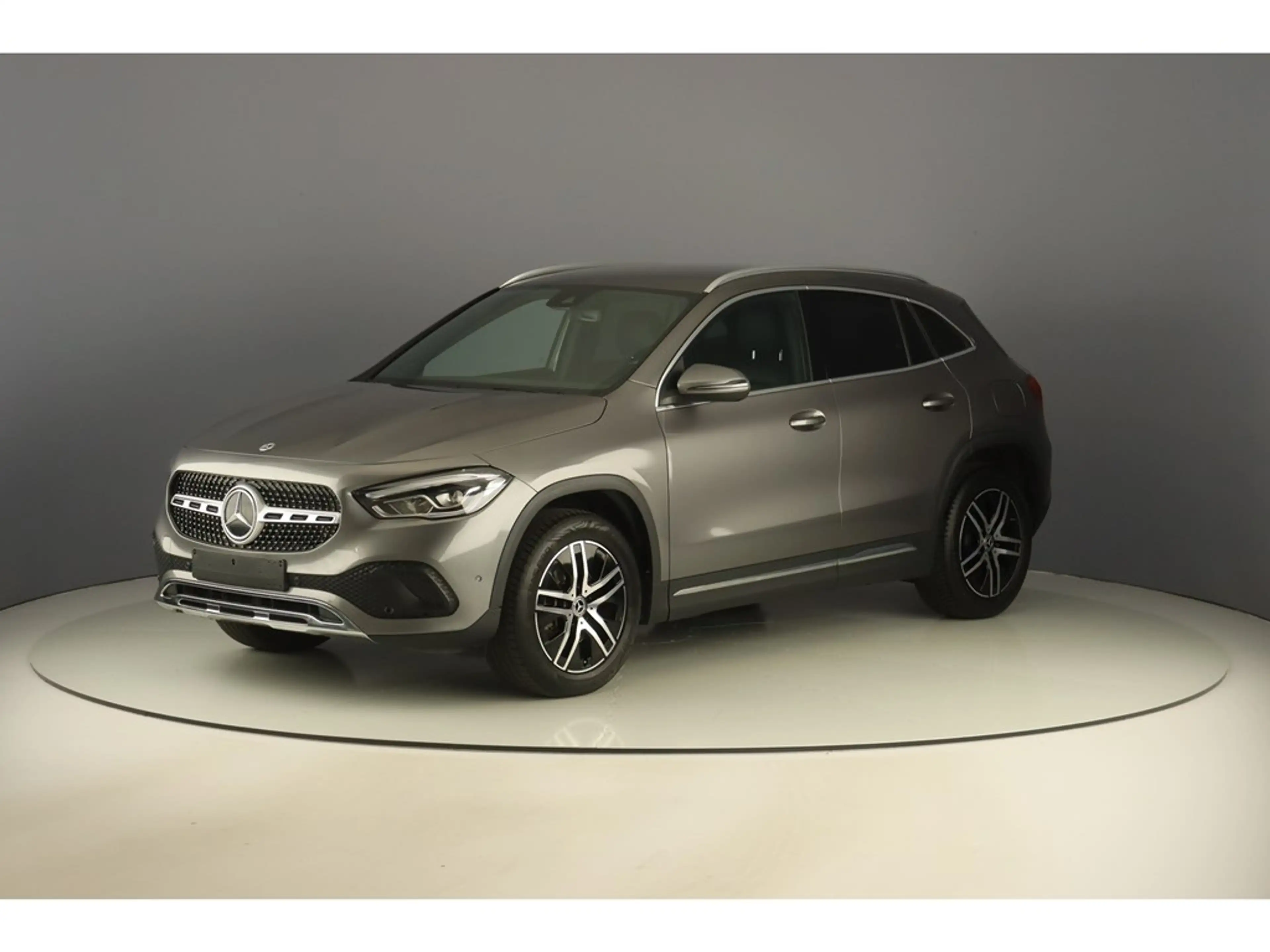 Mercedes-Benz GLA 250 e 218pk Luxury Pack Business