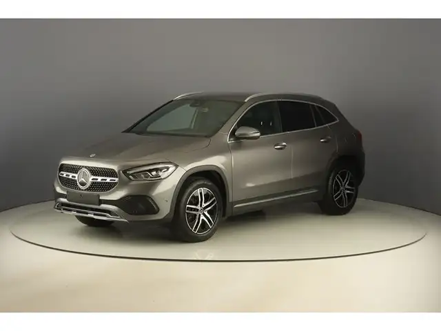 Mercedes-Benz GLA 250 e 218pk Luxury Pack Business