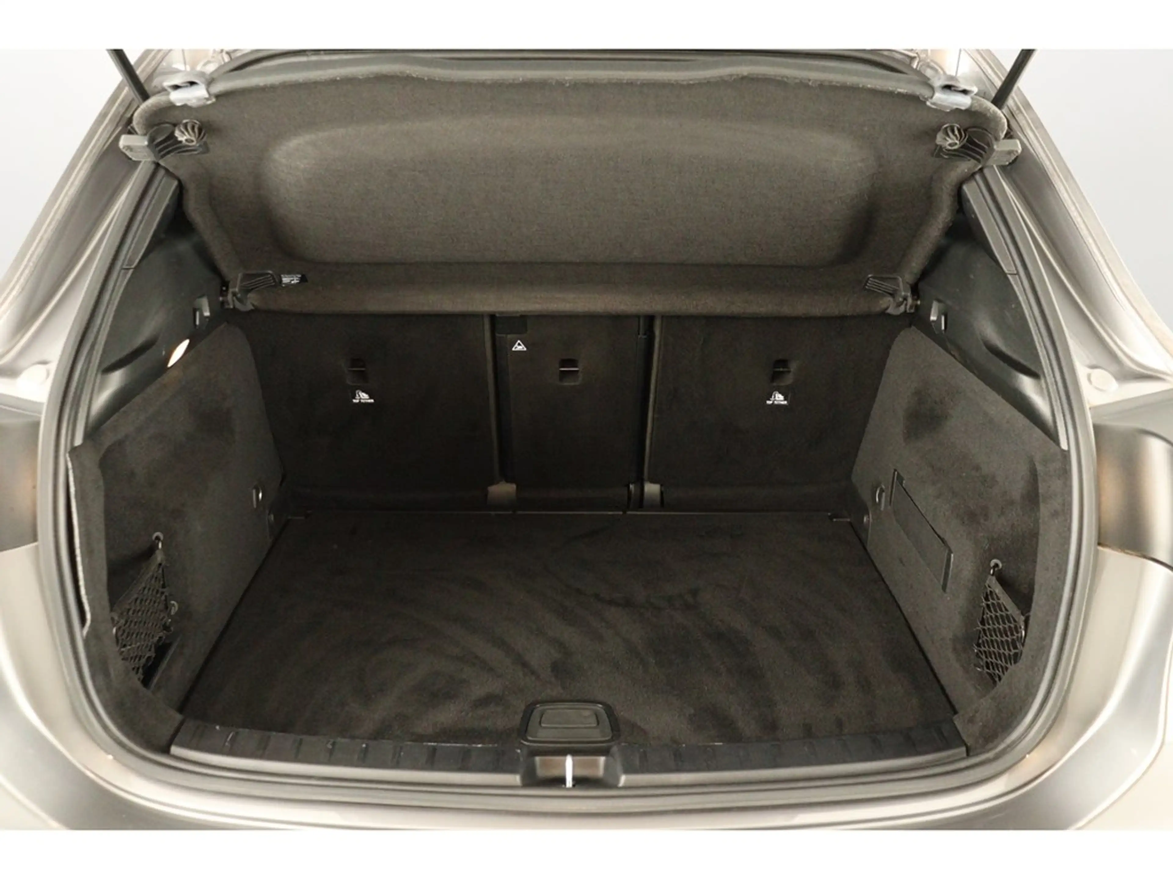 Mercedes-Benz GLA 250 e 218pk Luxury Pack Business — photo 14