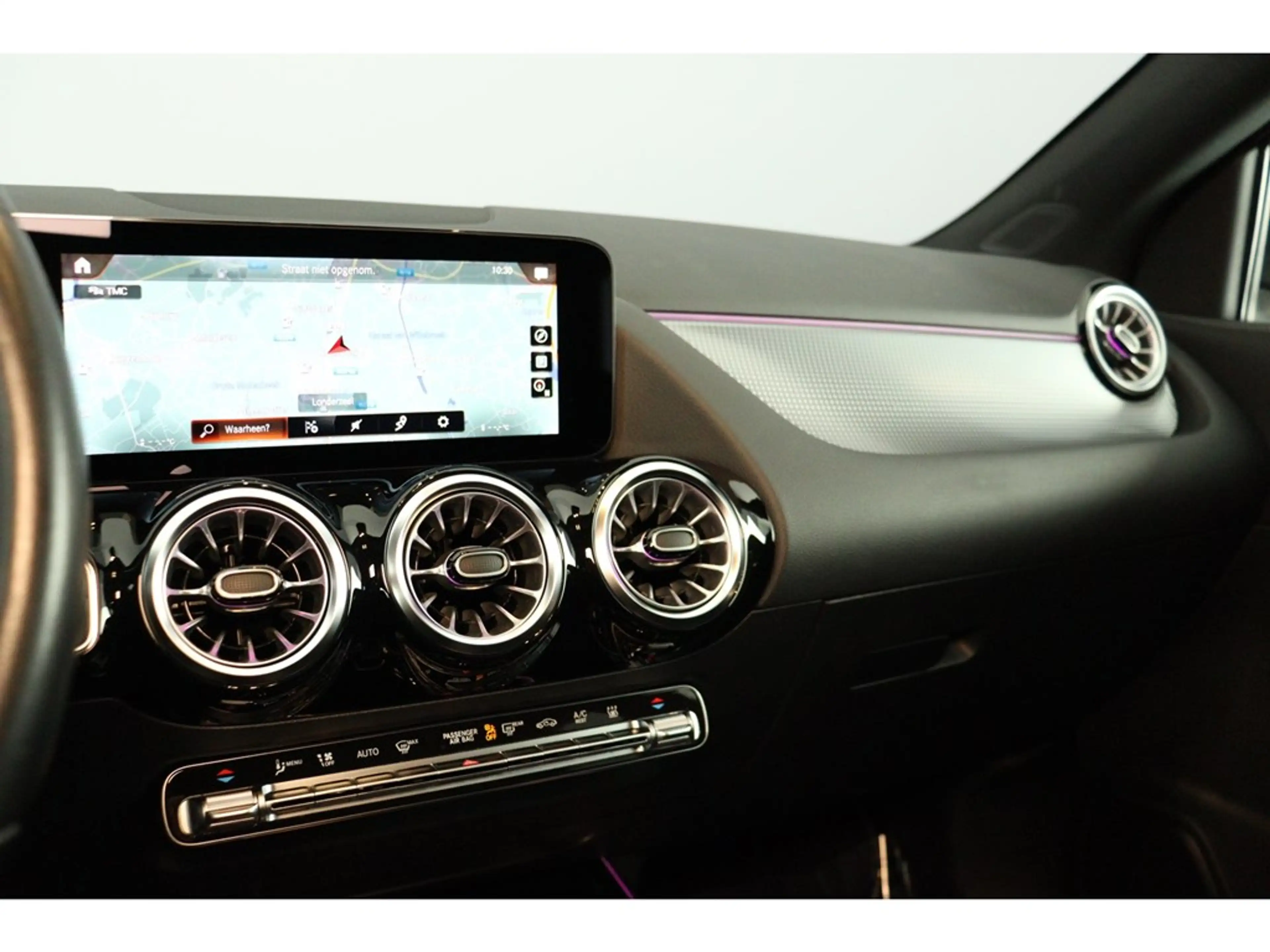 Mercedes-Benz GLA 250 e 218pk Luxury Pack Business — photo 13