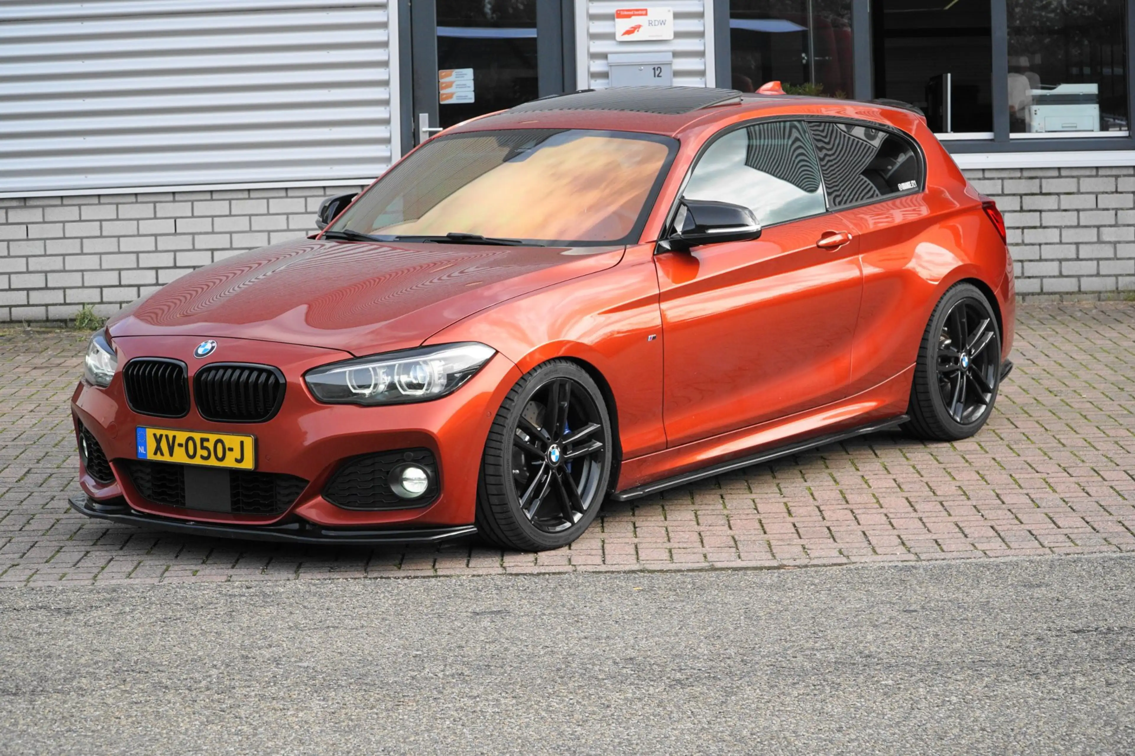 BMW 118 1-serie 118i Edition M Sport Shadow High Executive — photo 3