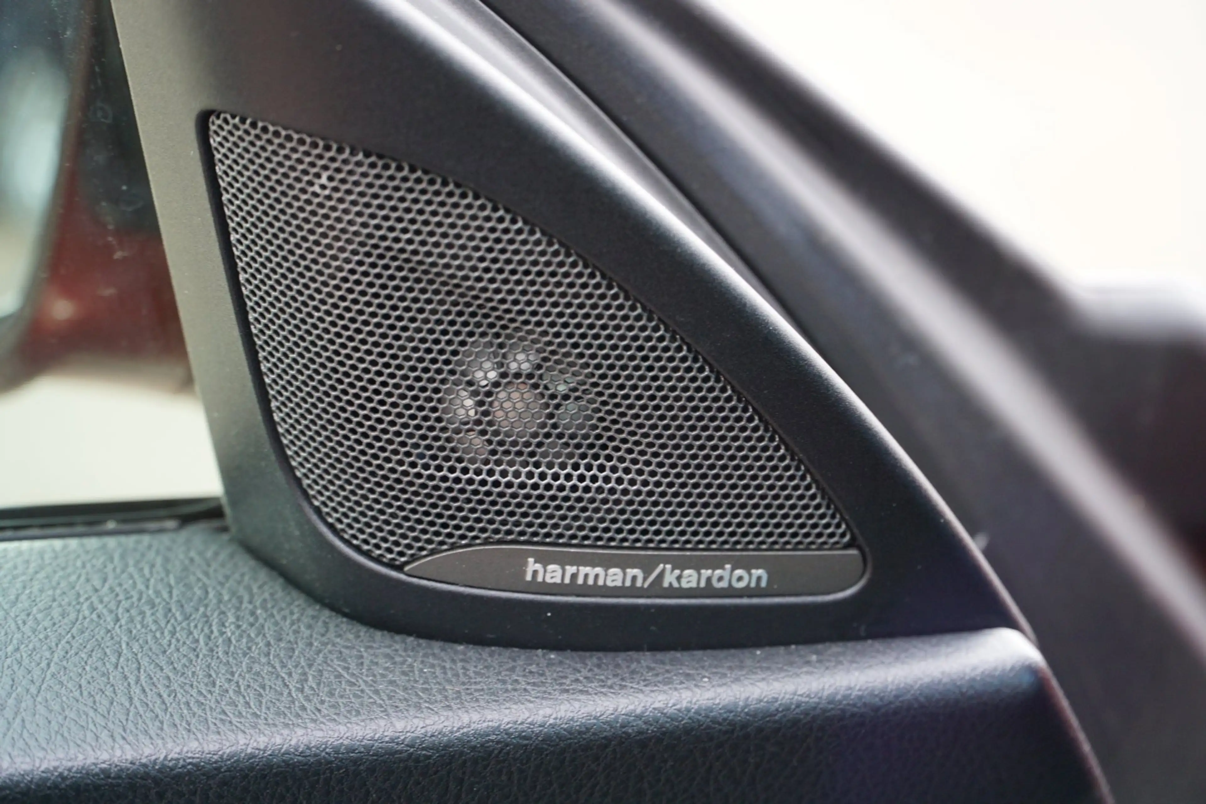 BMW 118 1-serie 118i Edition M Sport Shadow High Executive — photo 6
