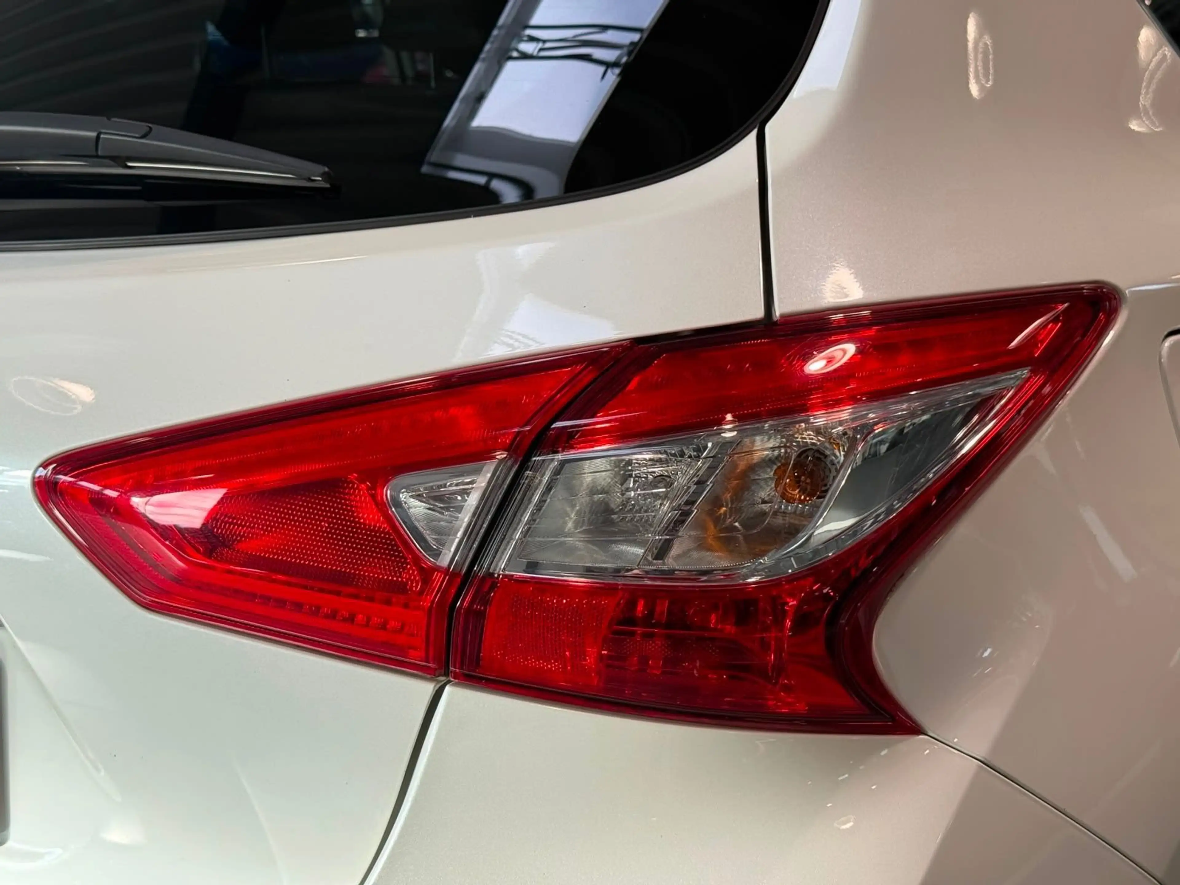 Nissan Pulsar 1.2 DIG-T N-CONNECTA S-HEFT/SHZ/LM/MFL — photo 9