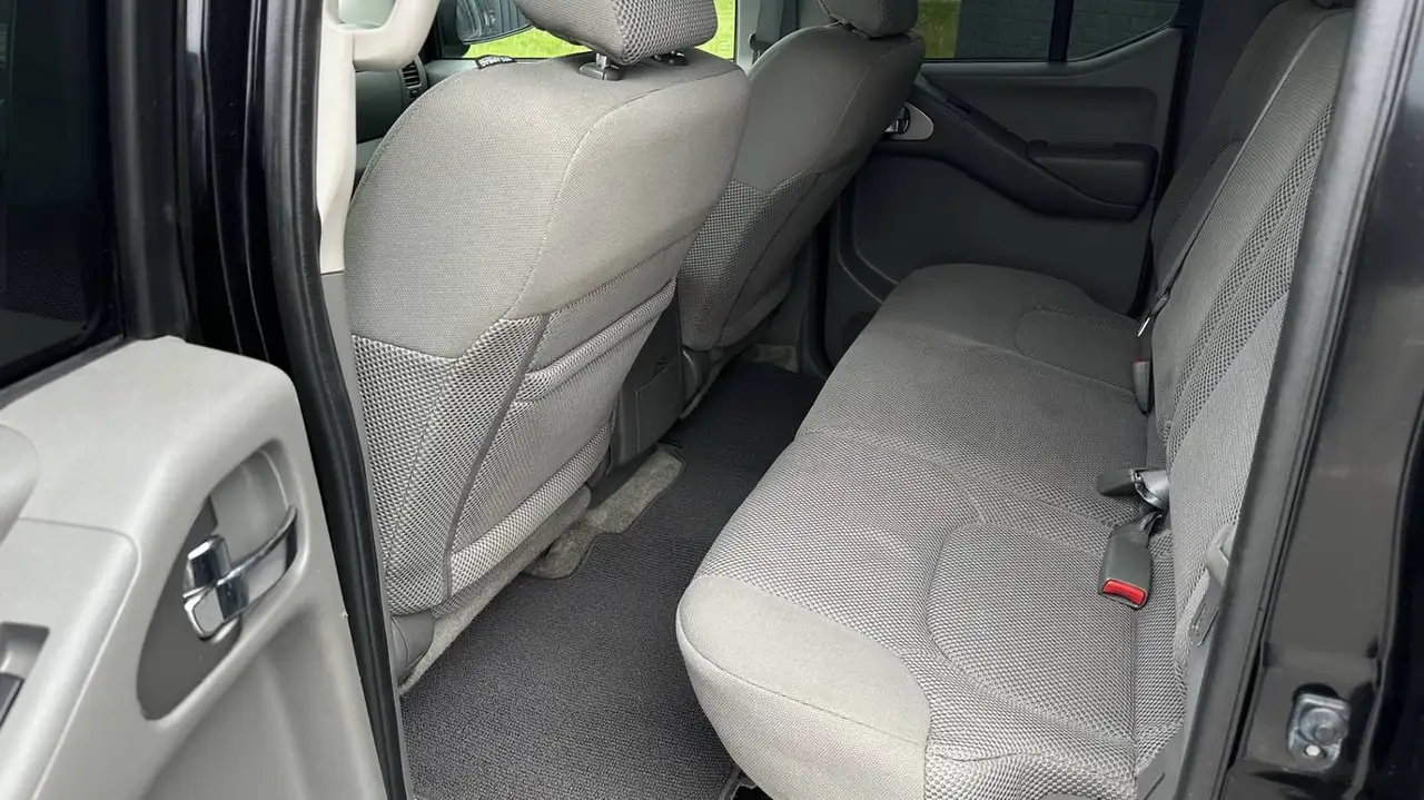 Nissan Frontier снимка Nissan Frontier