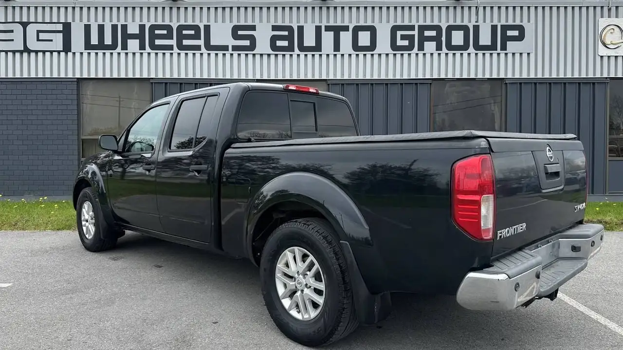 Nissan Frontier снимка Nissan Frontier
