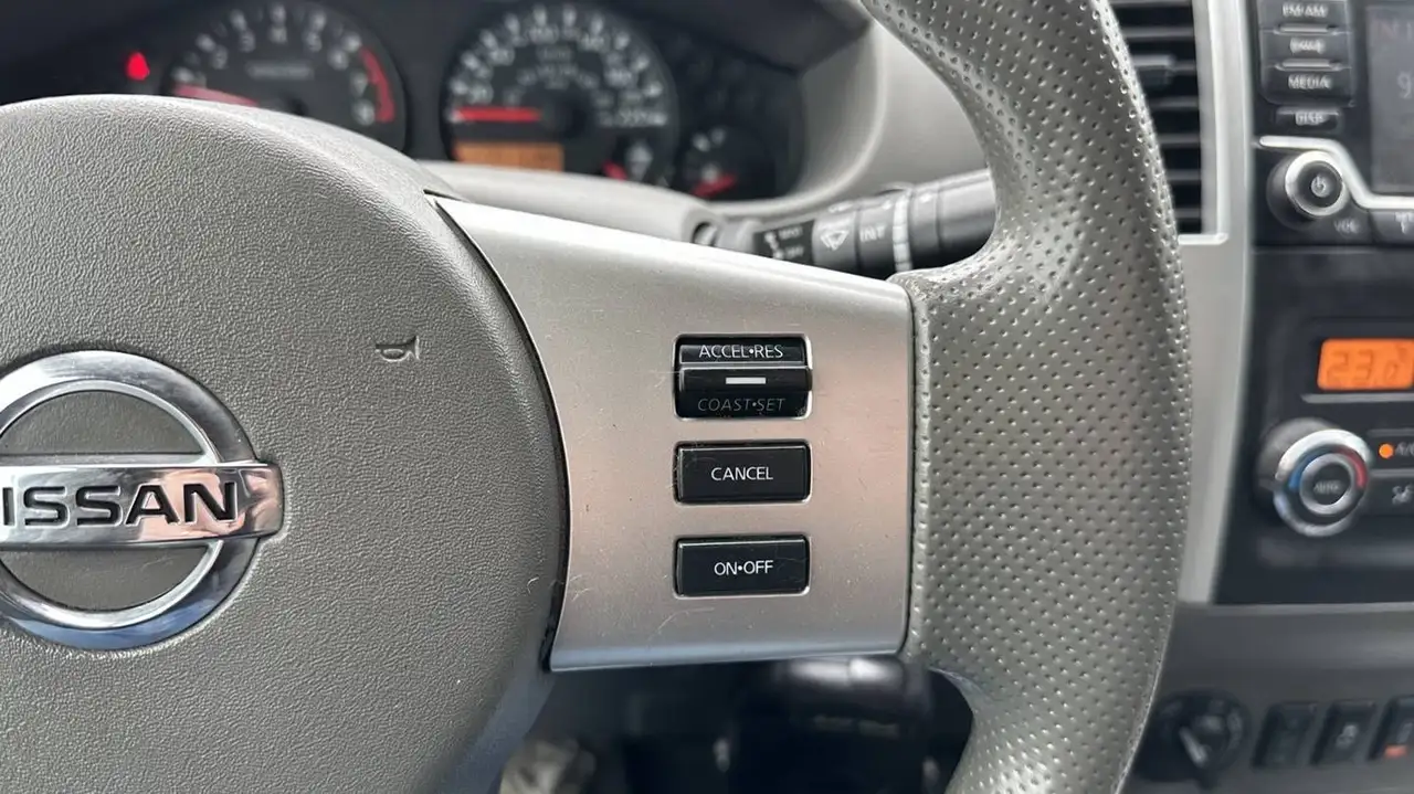 Nissan Frontier снимка Nissan Frontier
