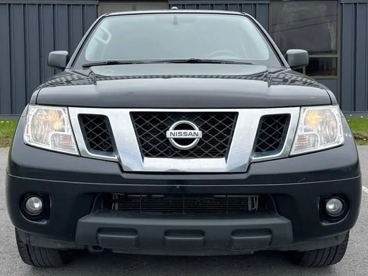 Nissan Frontier снимка Nissan Frontier