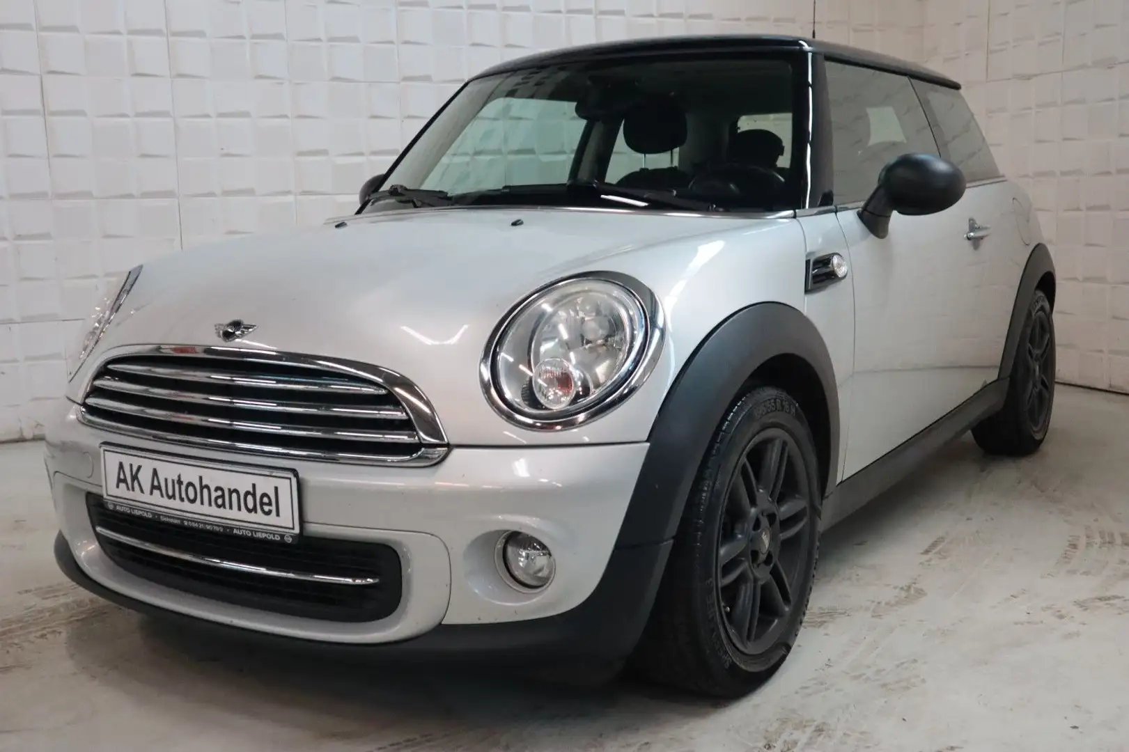 MINI Cooper Mini Cooper SHZ Klimaanlage 8-fach Plateado - 1