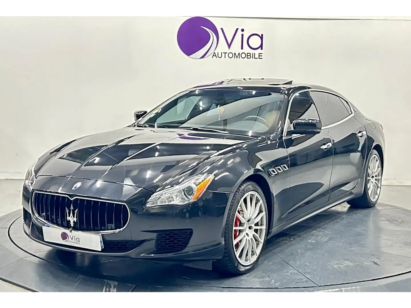 Maserati Quattroporte 3.0 V6 275 / TOIT OUVRANT / SUIVI MASERATI Nero - 1
