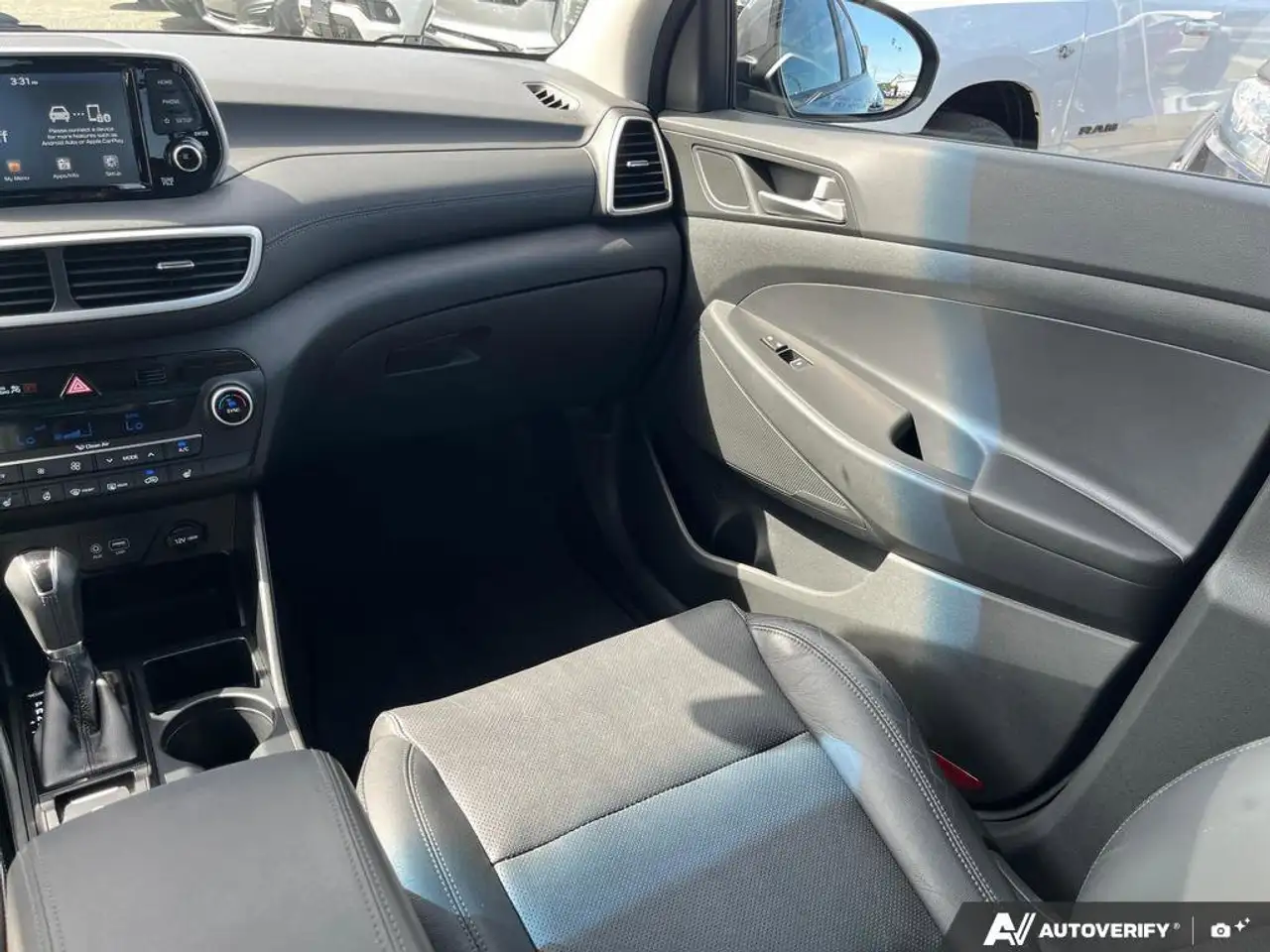 Hyundai TUCSON снимка Hyundai TUCSON