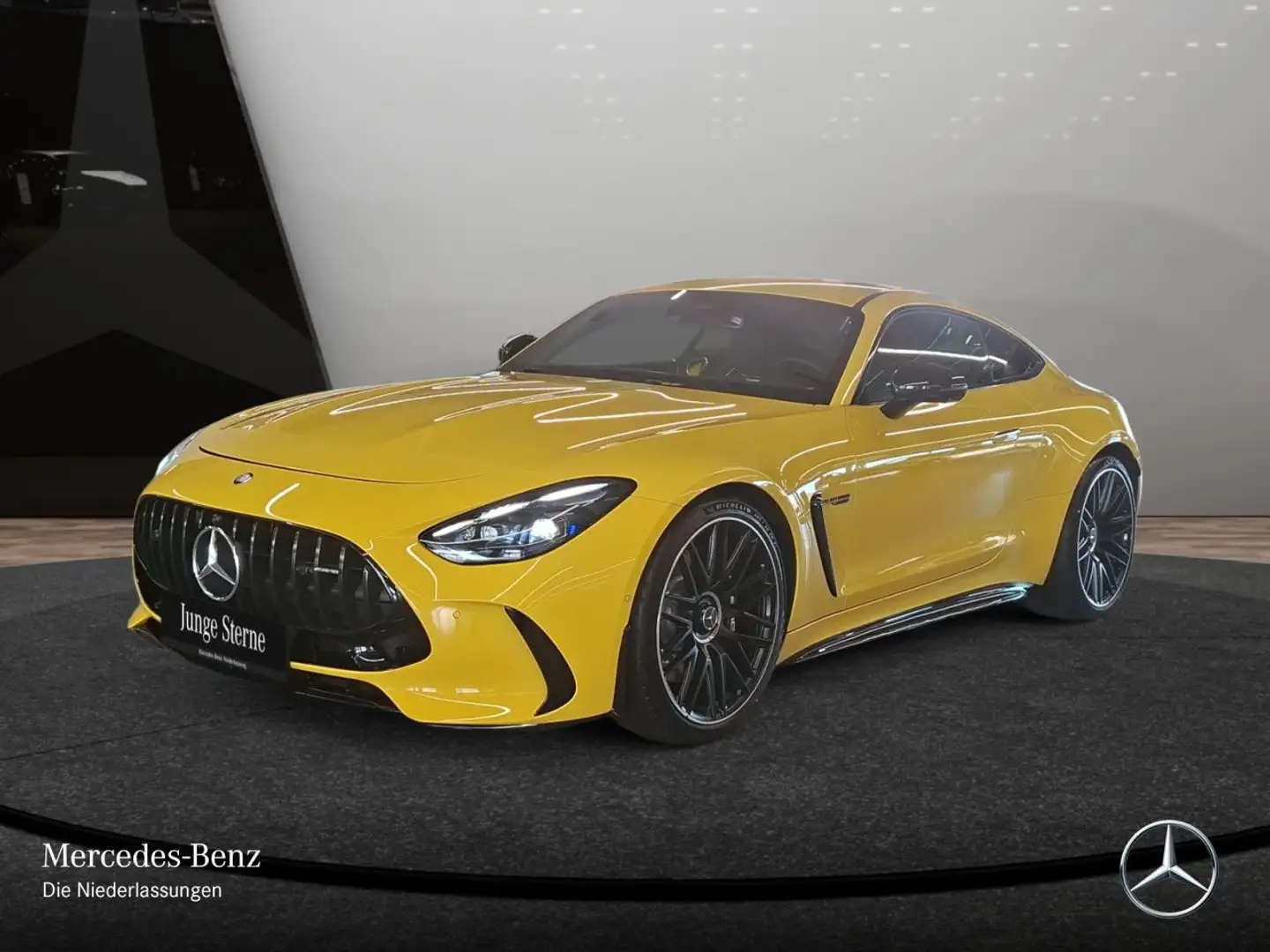 Mercedes-Benz AMG GT 63  Cp. 4M AeroPak Perf-Sitze 360° Night Jaune - 2