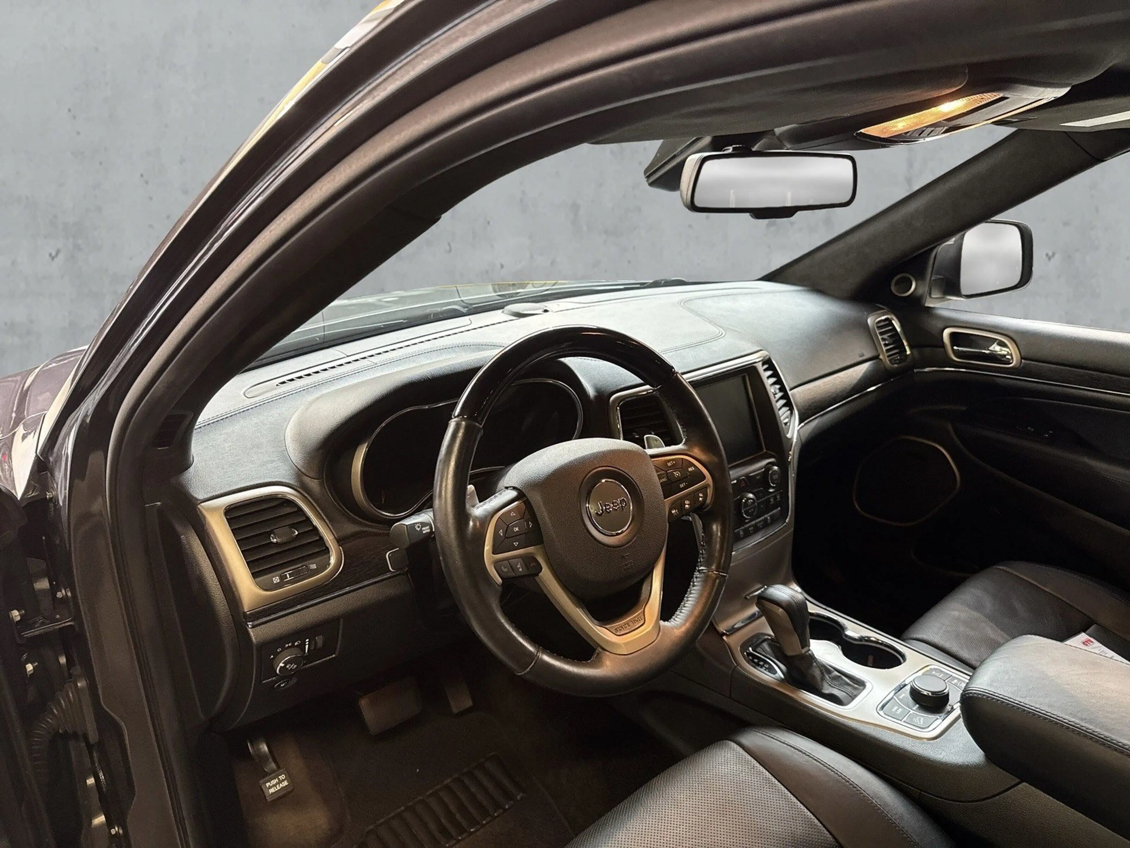 Jeep Grand Cherokee Summit Pano+Leder+Standh+H/K+22°MB — photo 11