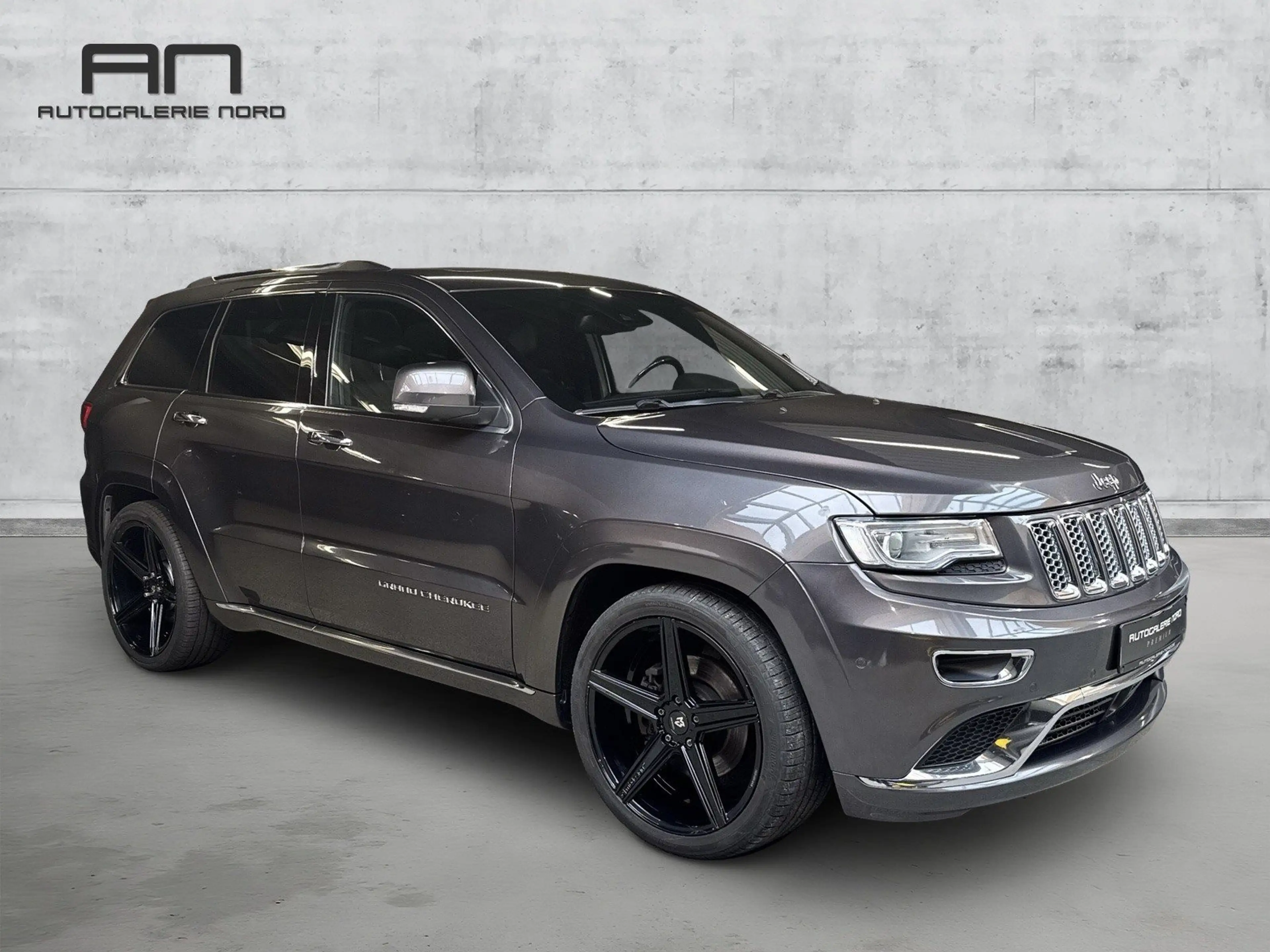 Jeep Grand Cherokee Summit Pano+Leder+Standh+H/K+22°MB — photo 5