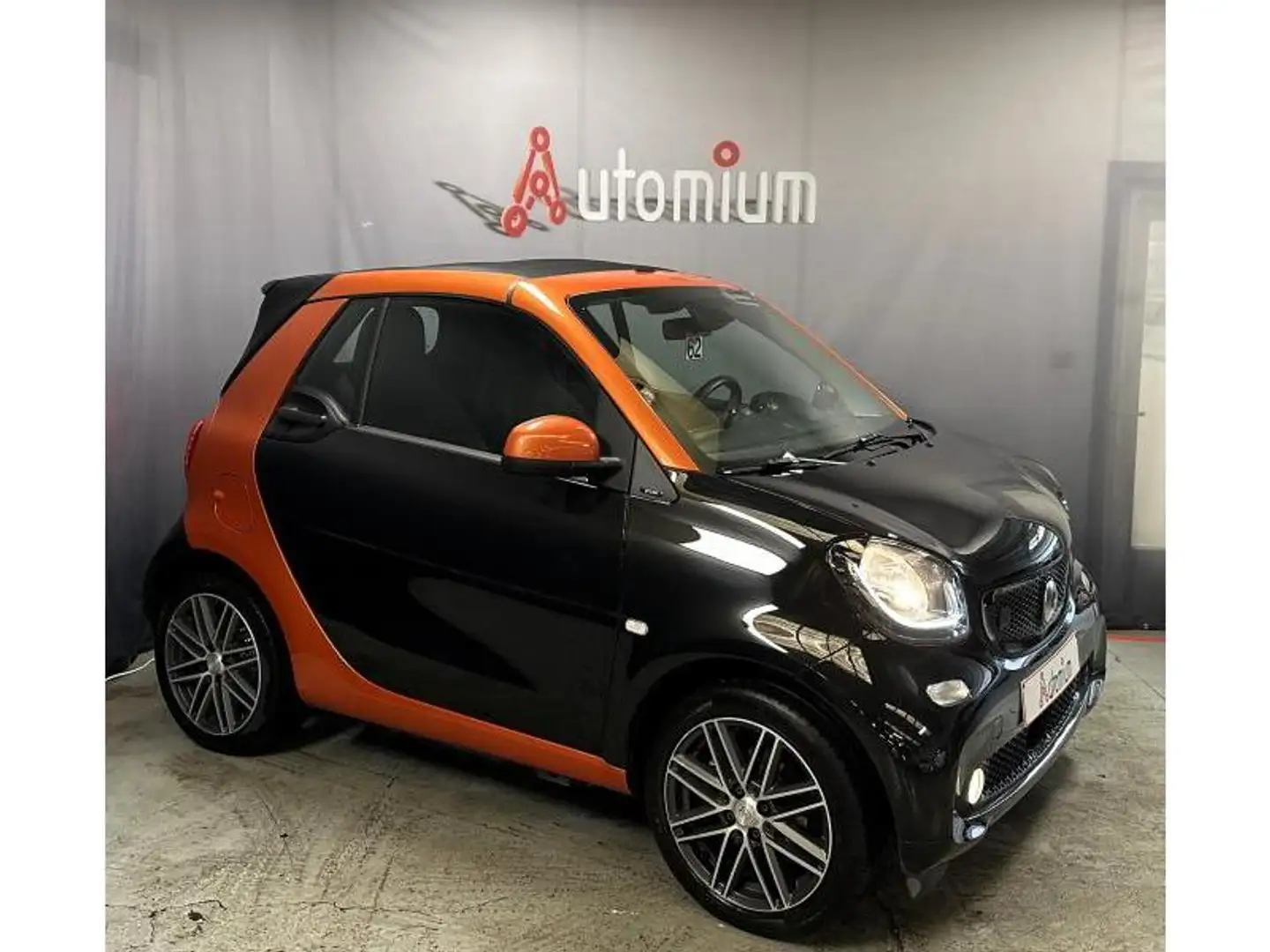 smart forTwo III Cabrio 280€ x 60m Fekete - 2